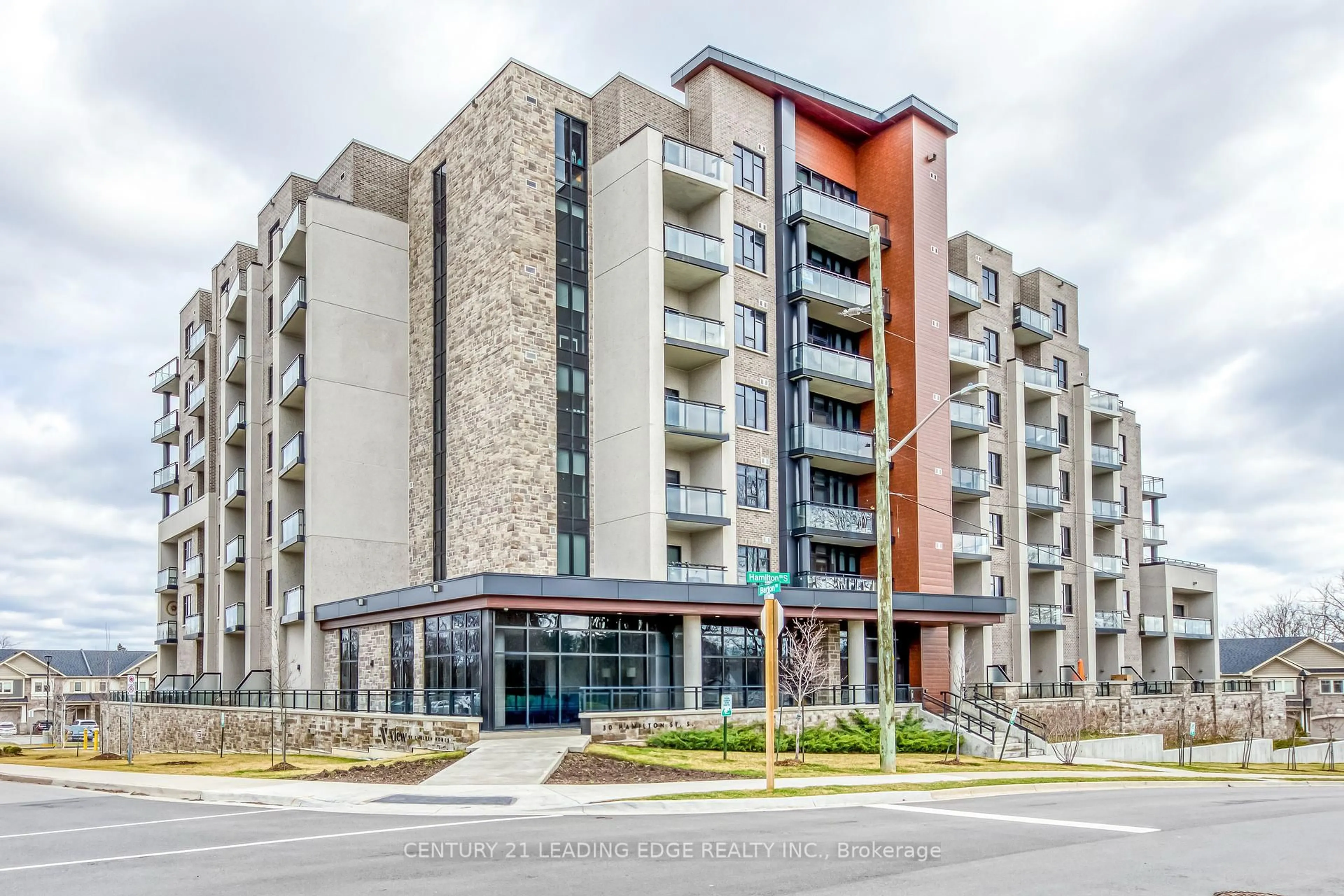 Unknown for 30 Hamilton St #302, Hamilton Ontario L8B 1V8
