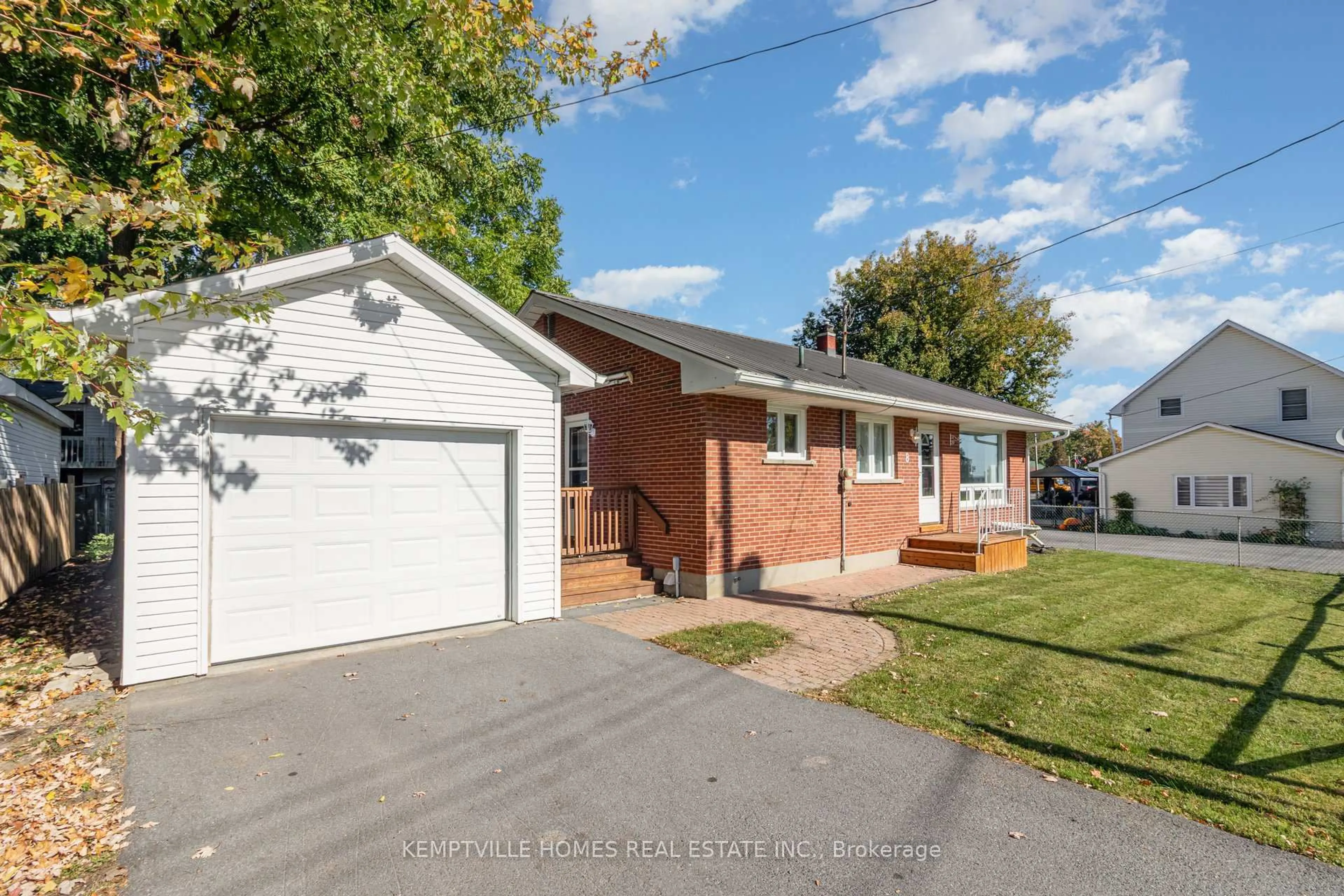 Home with brick exterior material, street for 8 GIBSON Lane, South Dundas Ontario K0C 1X0