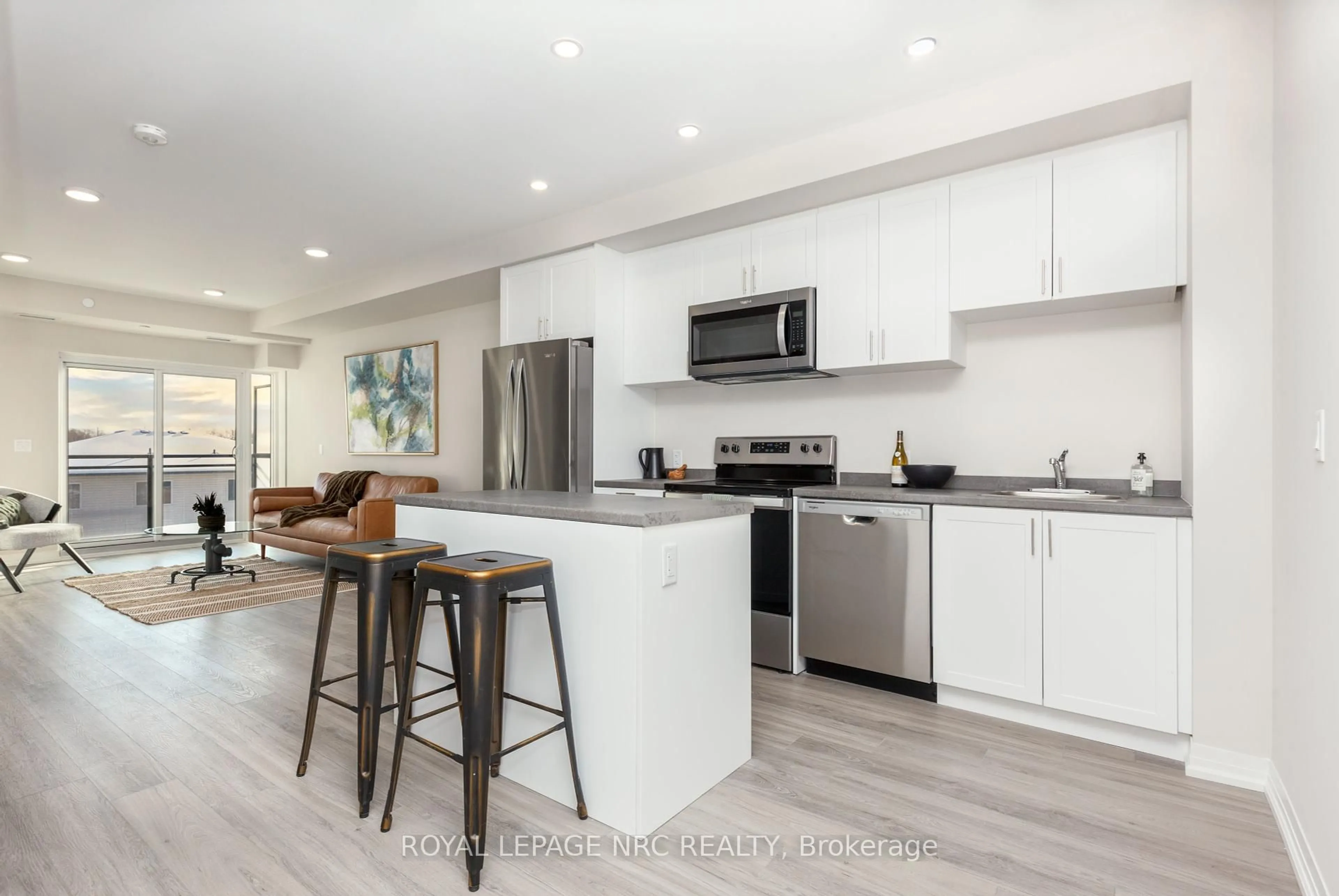Open concept kitchen, unknown for 50 HERRICK Ave #333, St. Catharines Ontario L2P 2T9