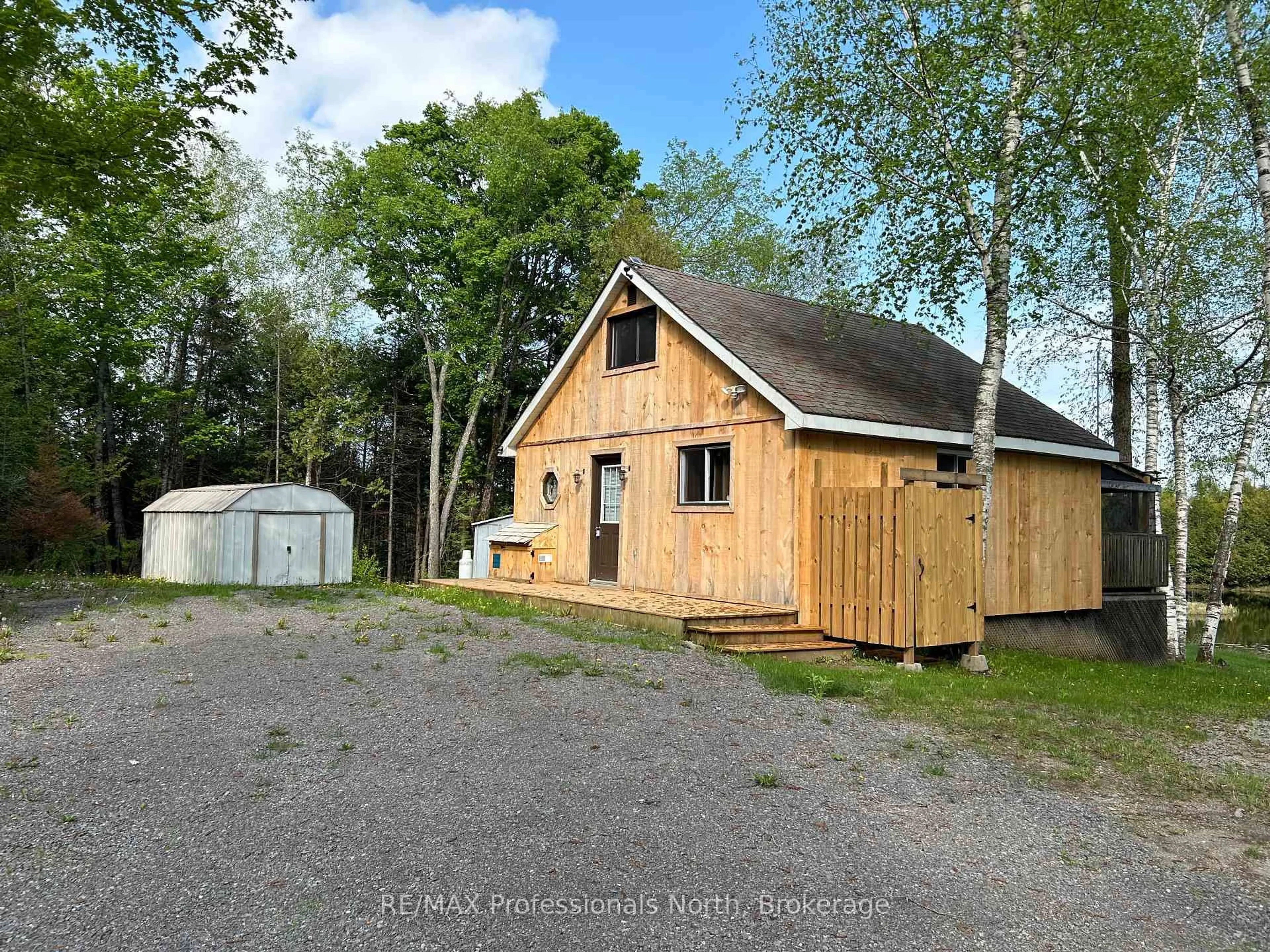 A pic from outside/outdoor area/front of a property/back of a property/a pic from drone, building for 810 4th Line, Douro-Dummer Ontario K0L 3E0