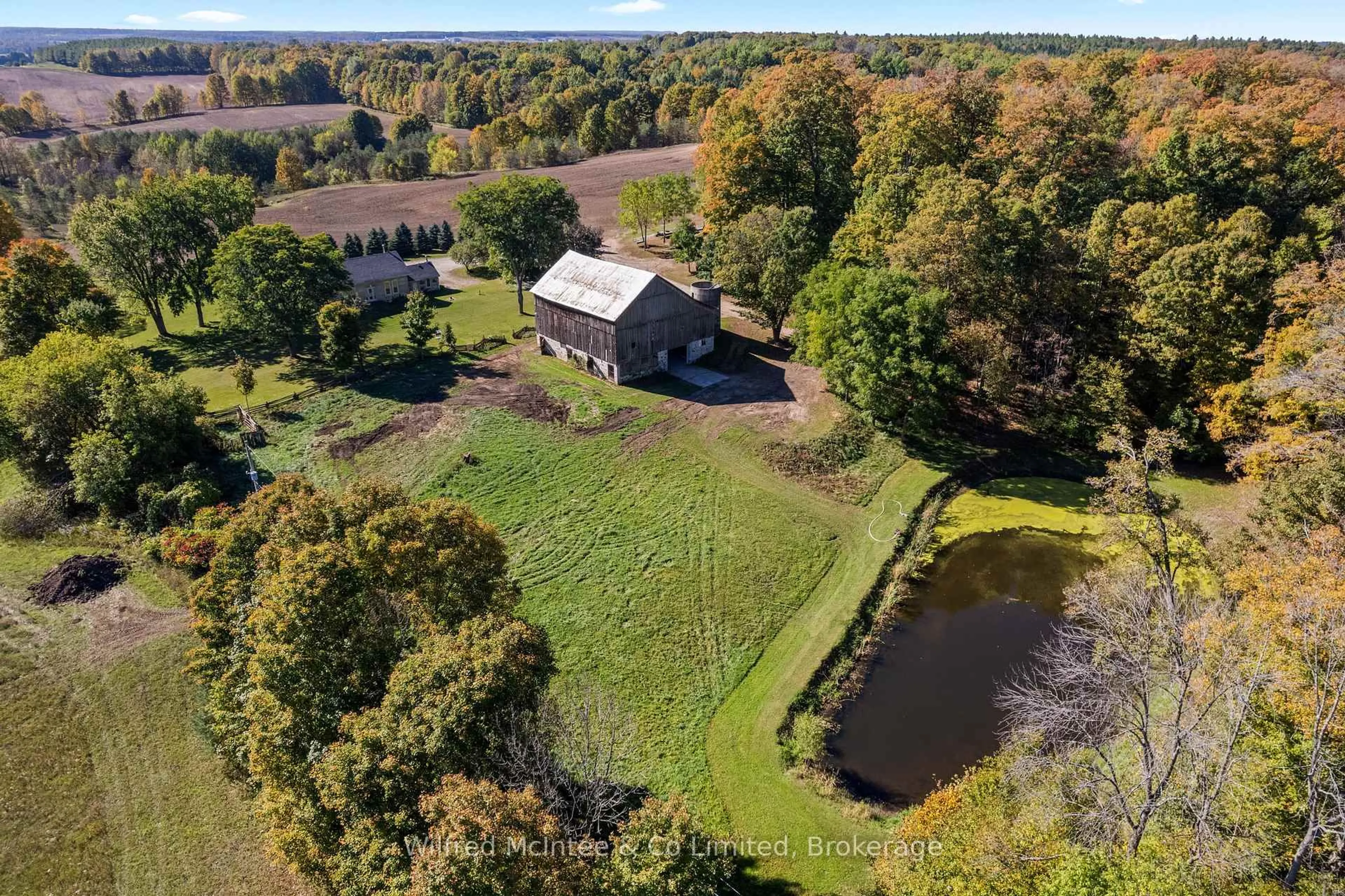 A pic from outside/outdoor area/front of a property/back of a property/a pic from drone, water/lake/river/ocean view for 302148 CON 2 SDR, West Grey Ontario N4N 3B8
