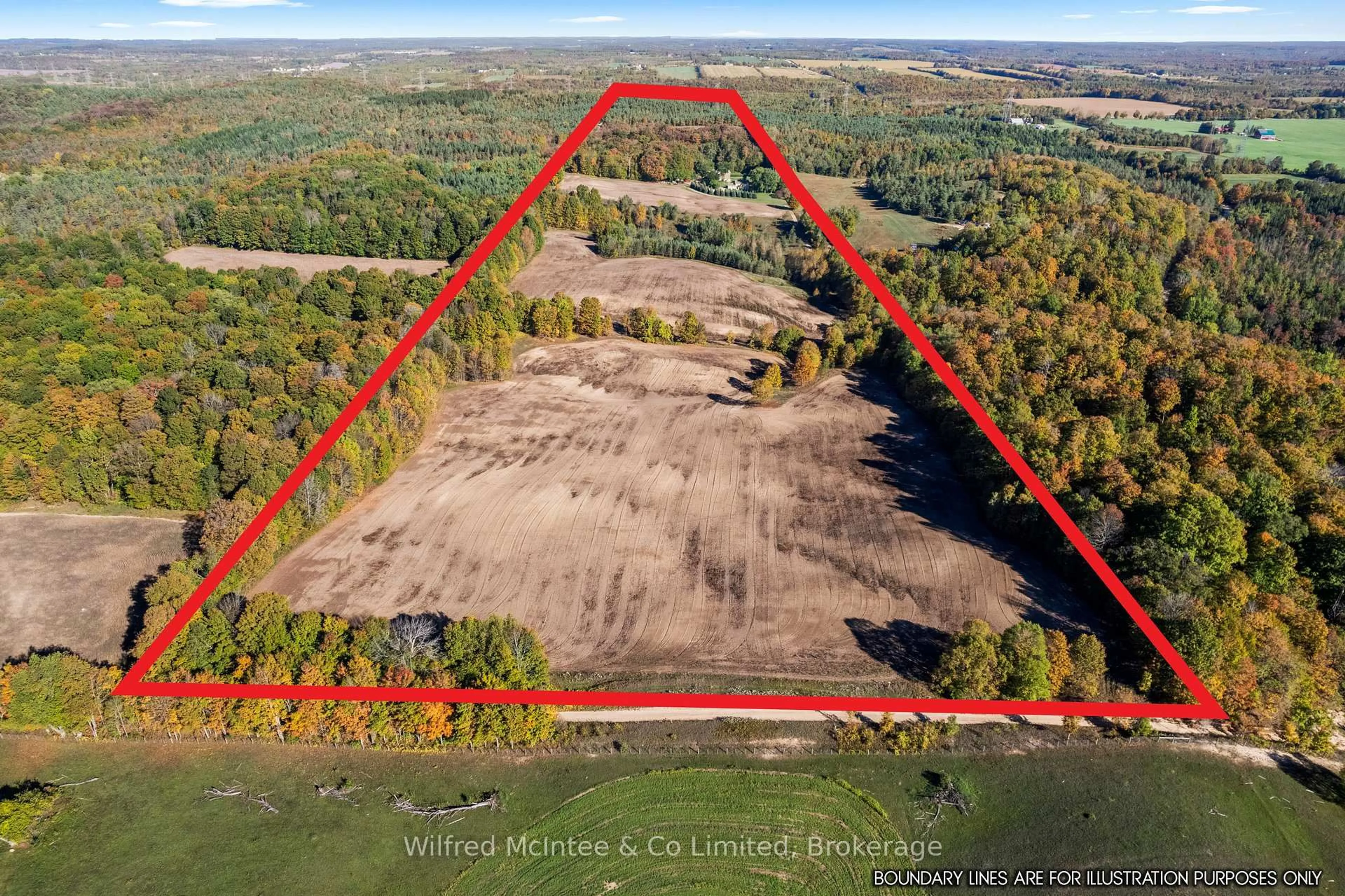 A pic from outside/outdoor area/front of a property/back of a property/a pic from drone, water/lake/river/ocean view for 302148 CON 2 SDR, West Grey Ontario N4N 3B8