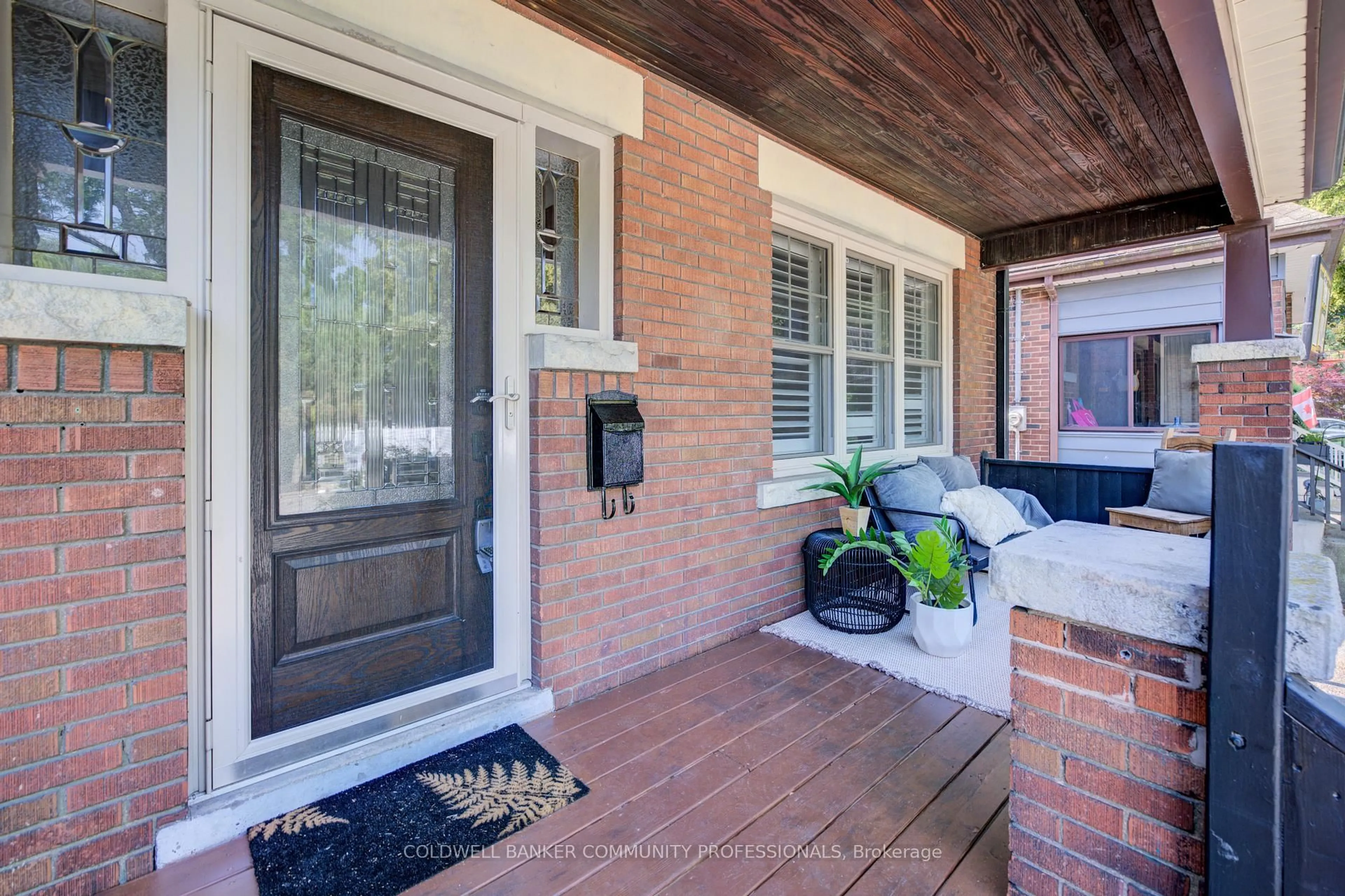Unknown for 29 Linwood Ave, Hamilton Ontario L8P 4P4