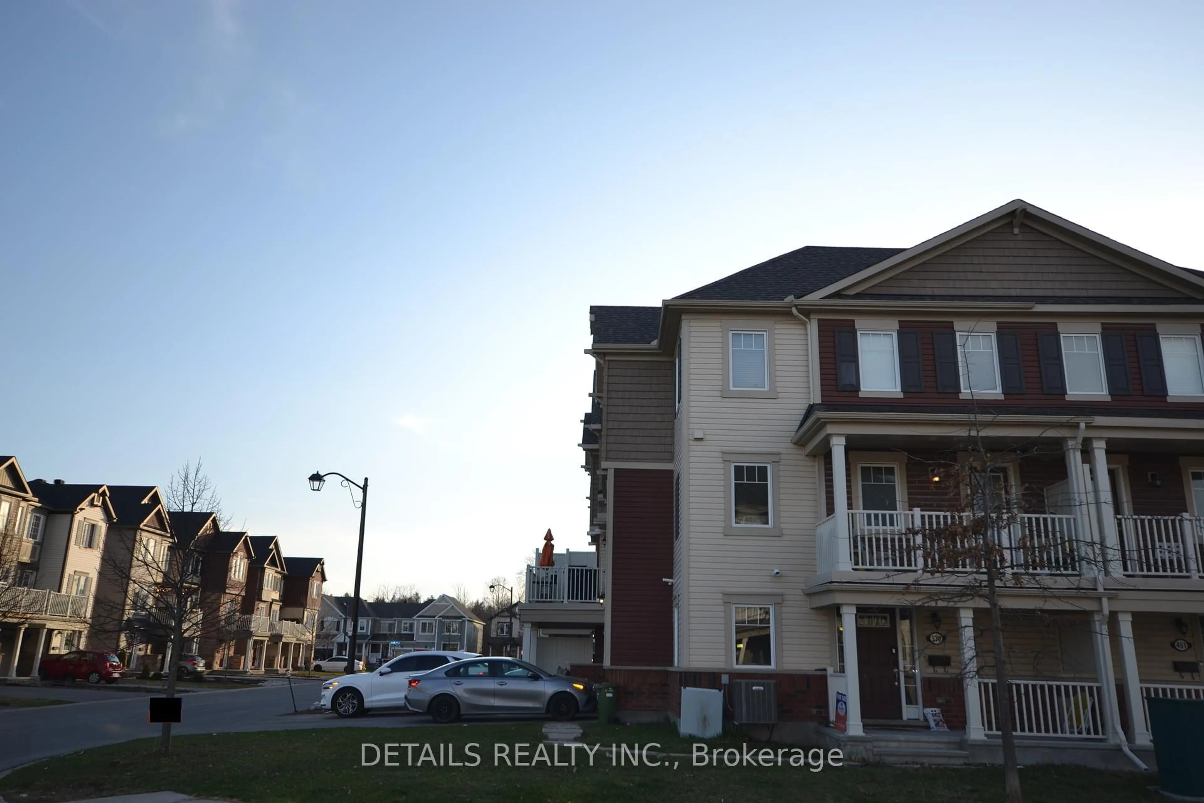 Blurry image for 530 Snow Goose St, Ottawa Ontario K2J 6C8