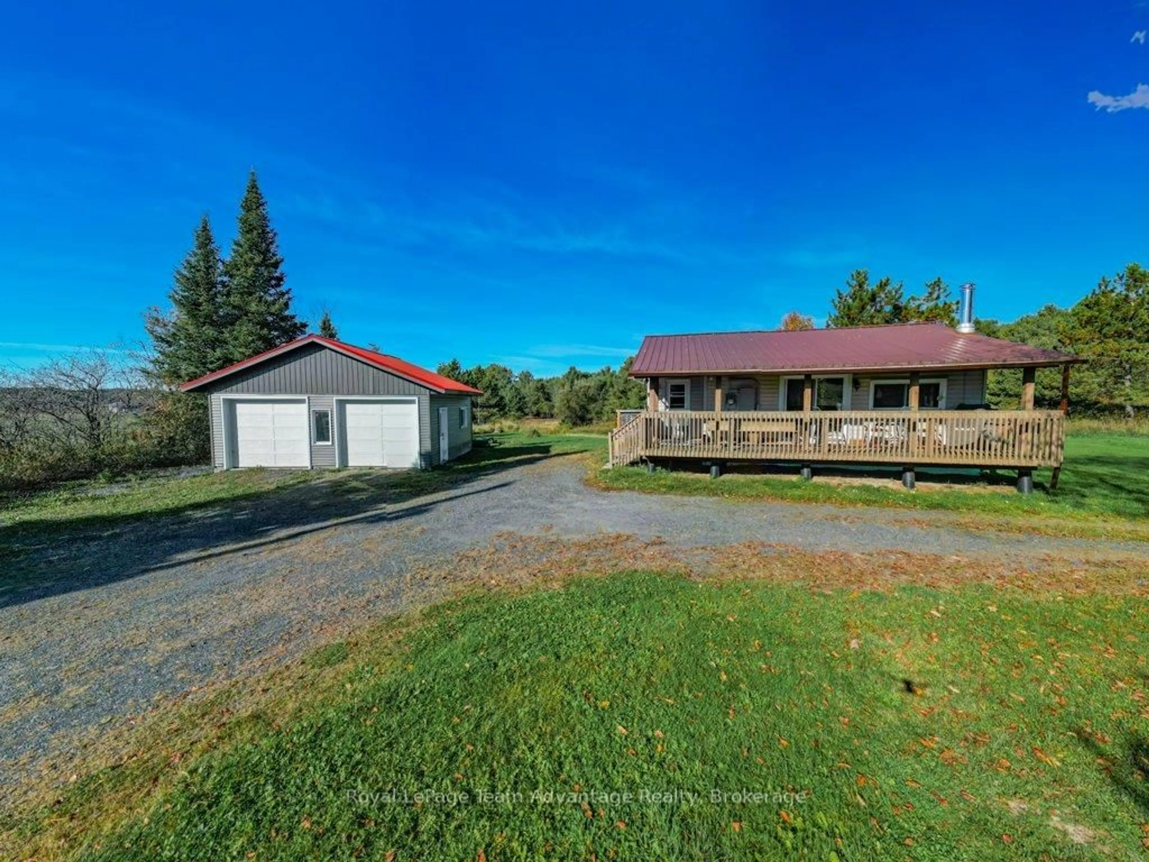 A pic from outside/outdoor area/front of a property/back of a property/a pic from drone, unknown for 292 McDougall Rd, McDougall Ontario P2A 0B3