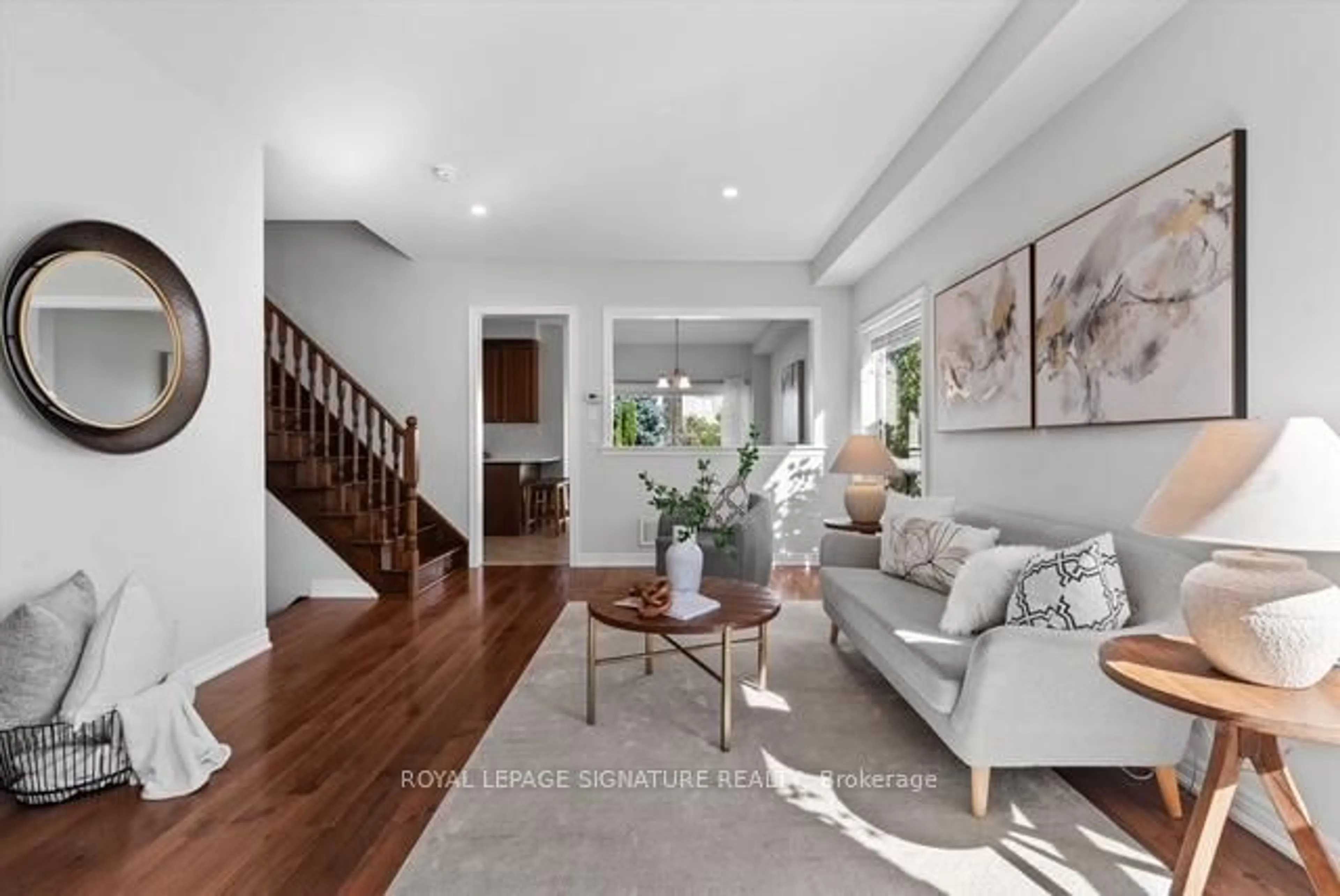 Unknown for 35 Fiddlehead Cres, Hamilton Ontario L8B 0X8