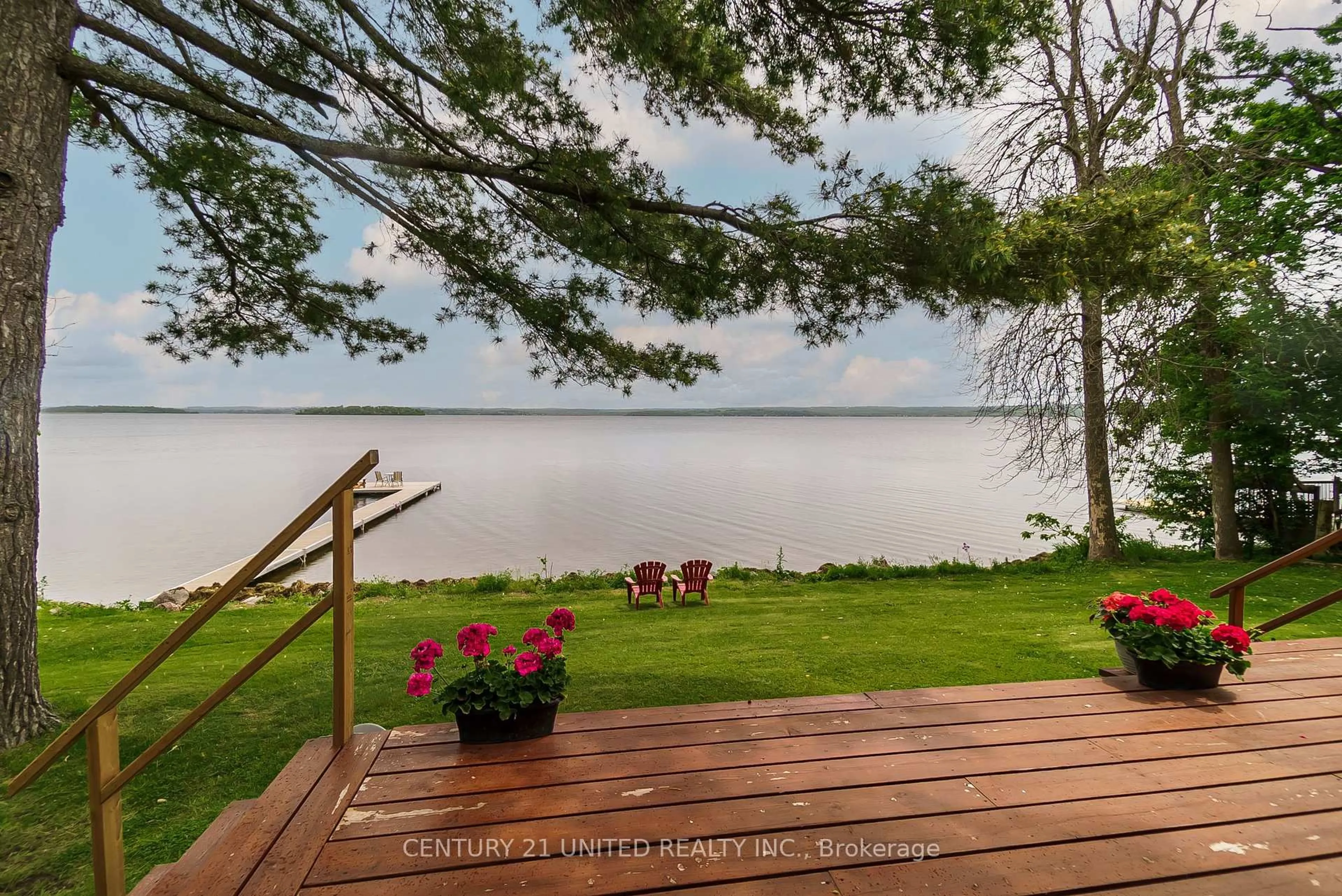 Patio, water/lake/river/ocean view for 37 Lakeshore Rd, Hiawatha First Nation Ontario K0L 2G0