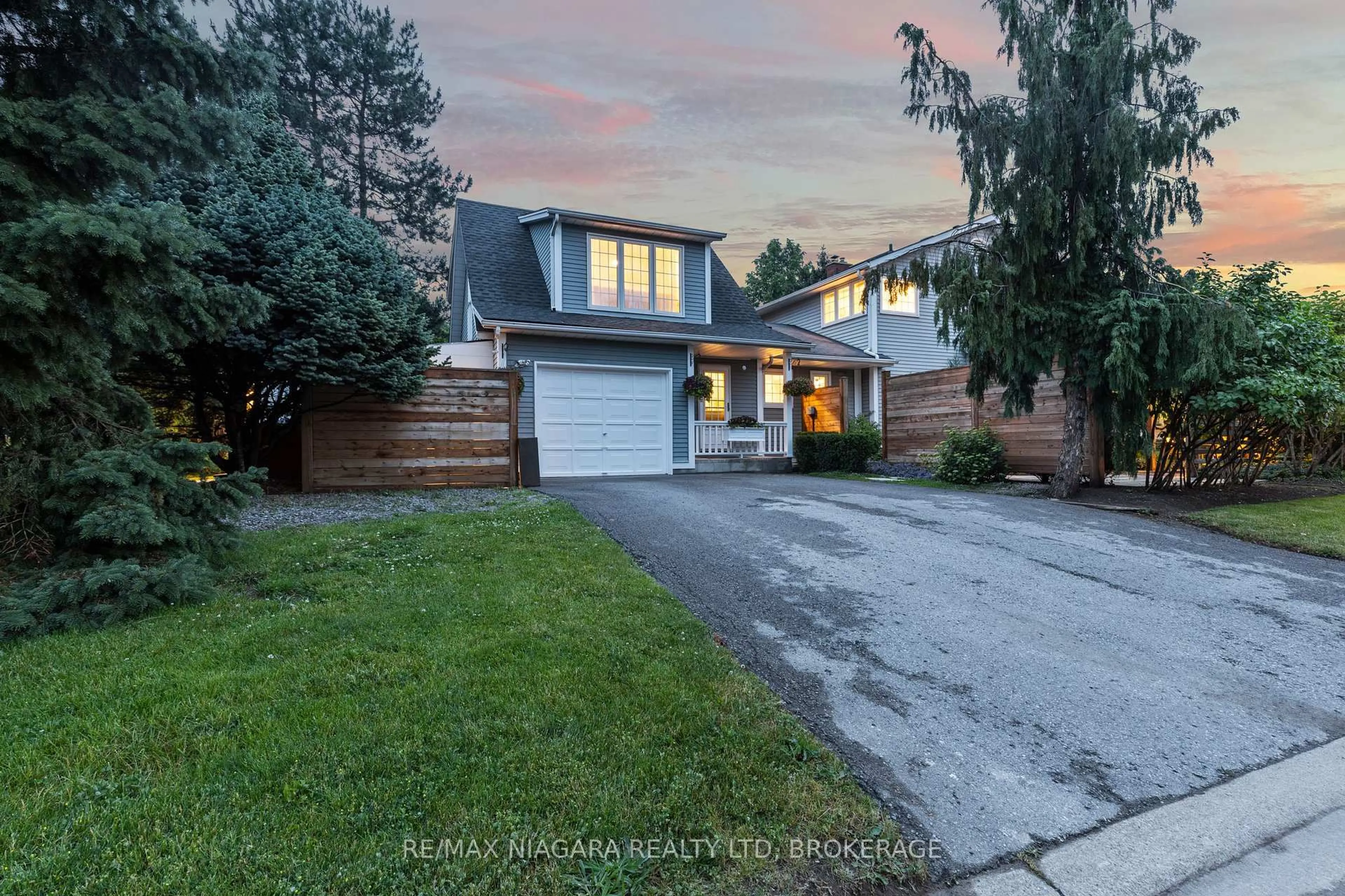 Unknown for 202 Anne St, Niagara-on-the-Lake Ontario L0S 1J0