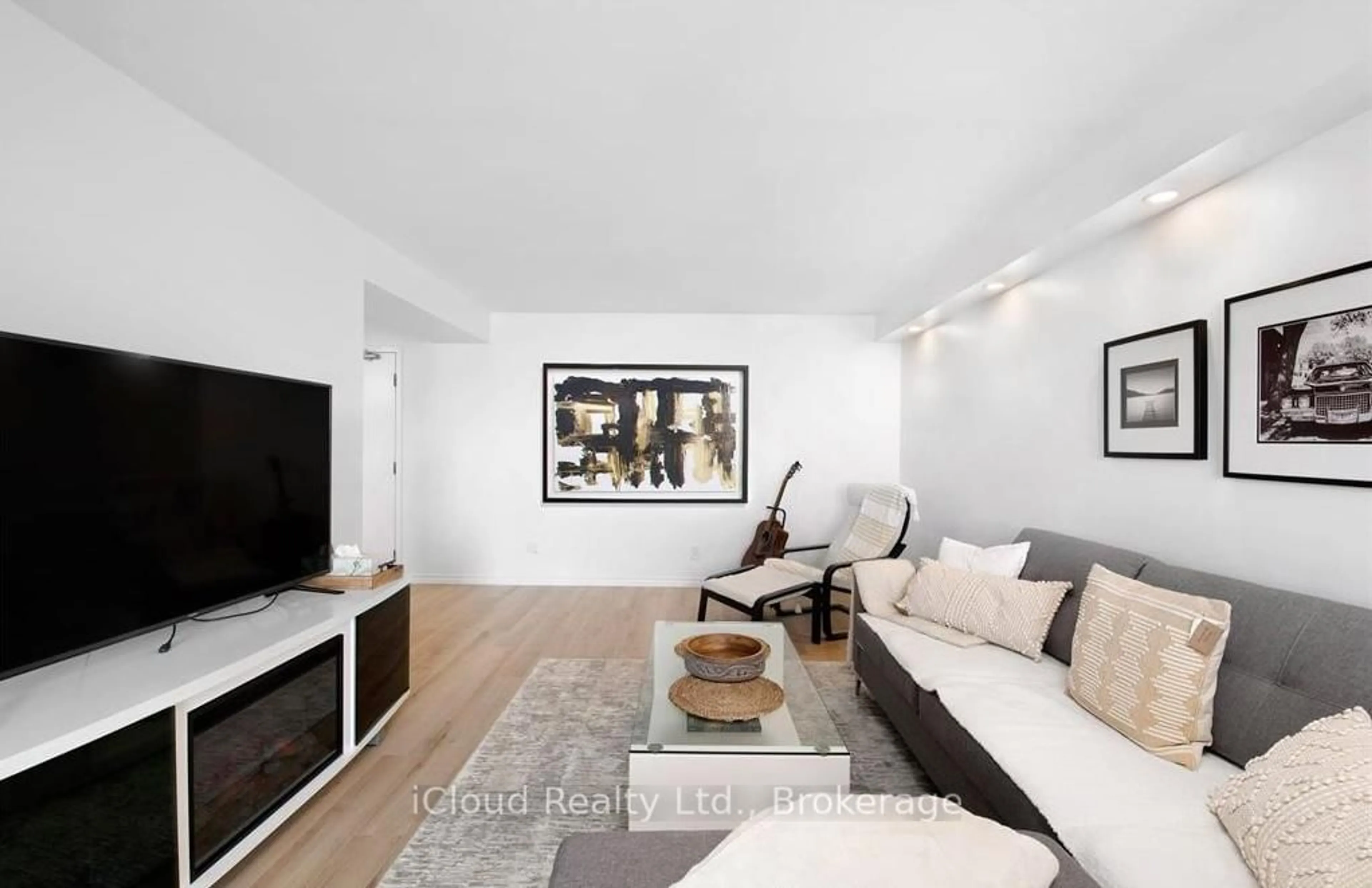 Living room with furniture, unknown for 150 Park St #1807, Windsor Ontario N9A 7A2