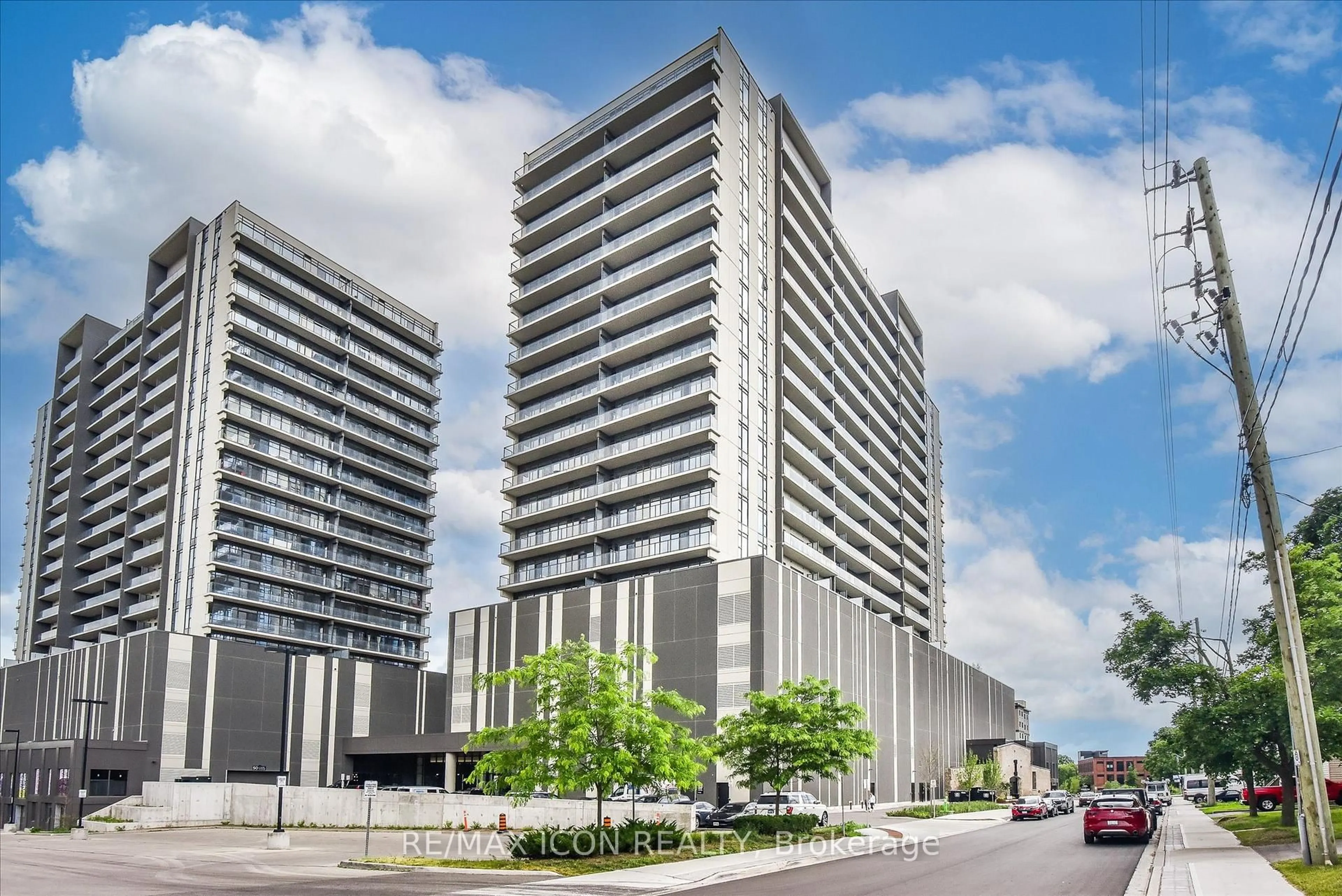Unknown for 15 Glebe St #902, Cambridge Ontario N1S 2L8