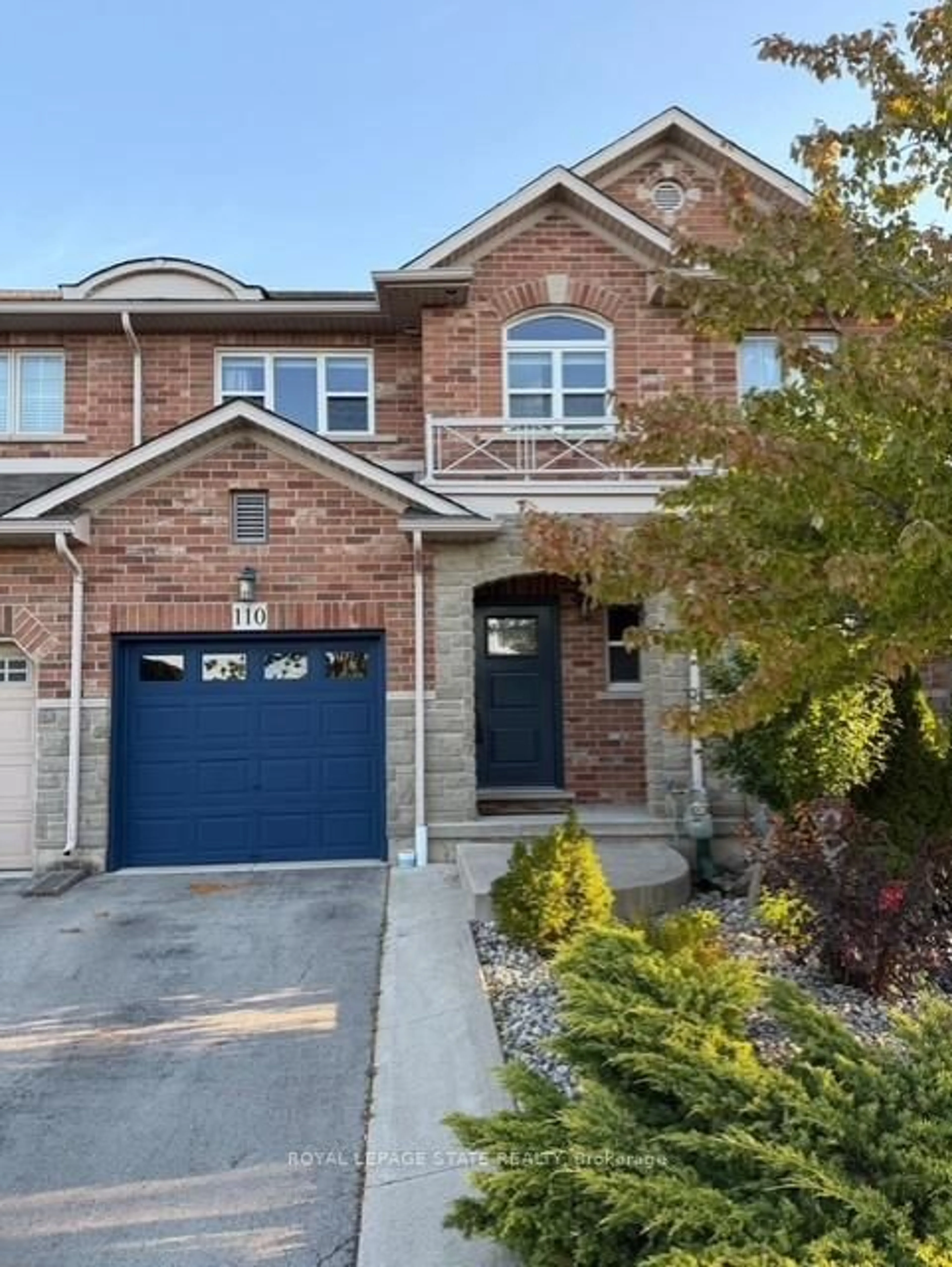Home with brick exterior material, street for 110 Marina Point Cres, Hamilton Ontario L8E 0E4