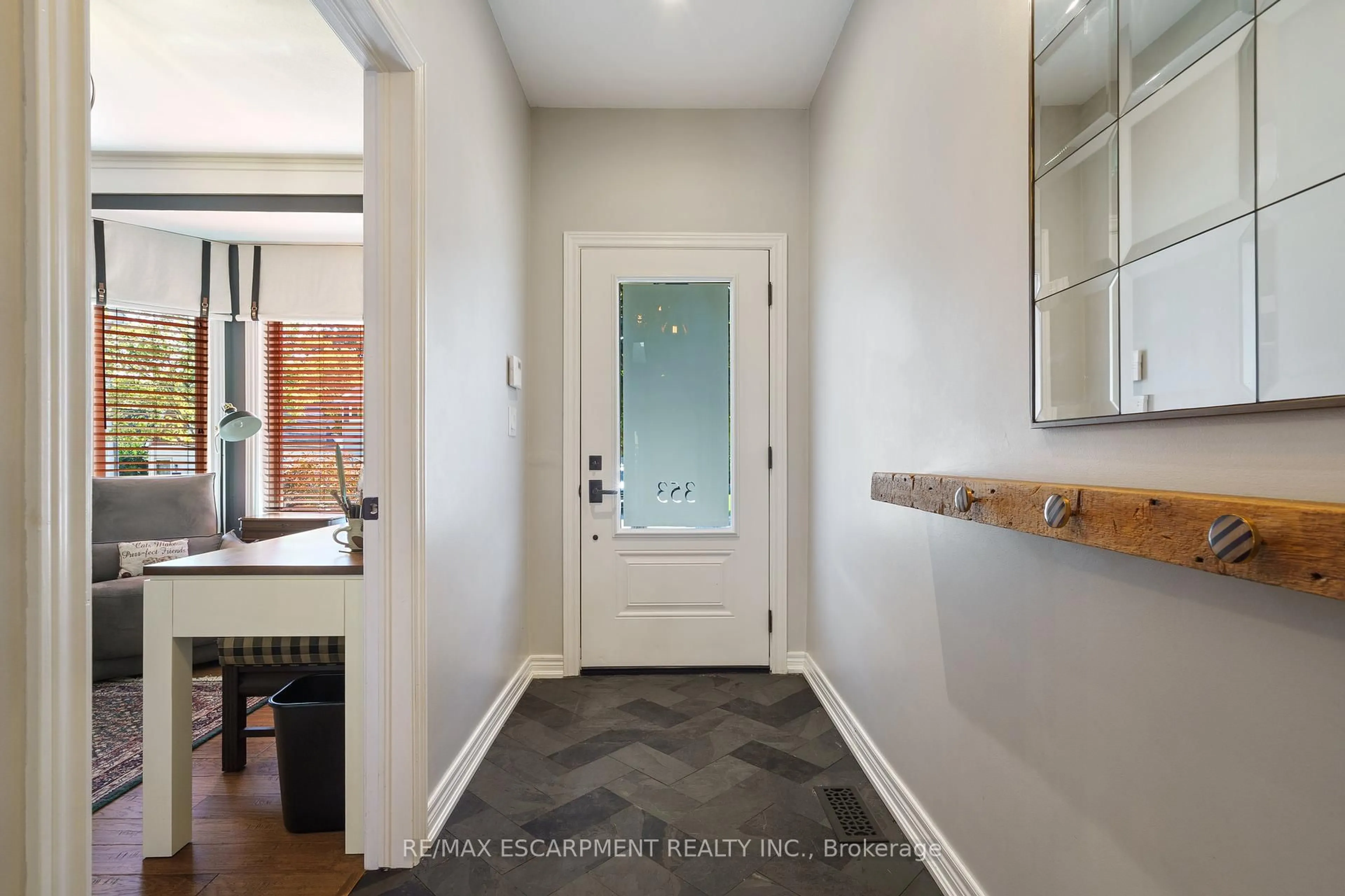 Indoor entryway for 353 Park St, Hamilton Ontario L9H 1Z6