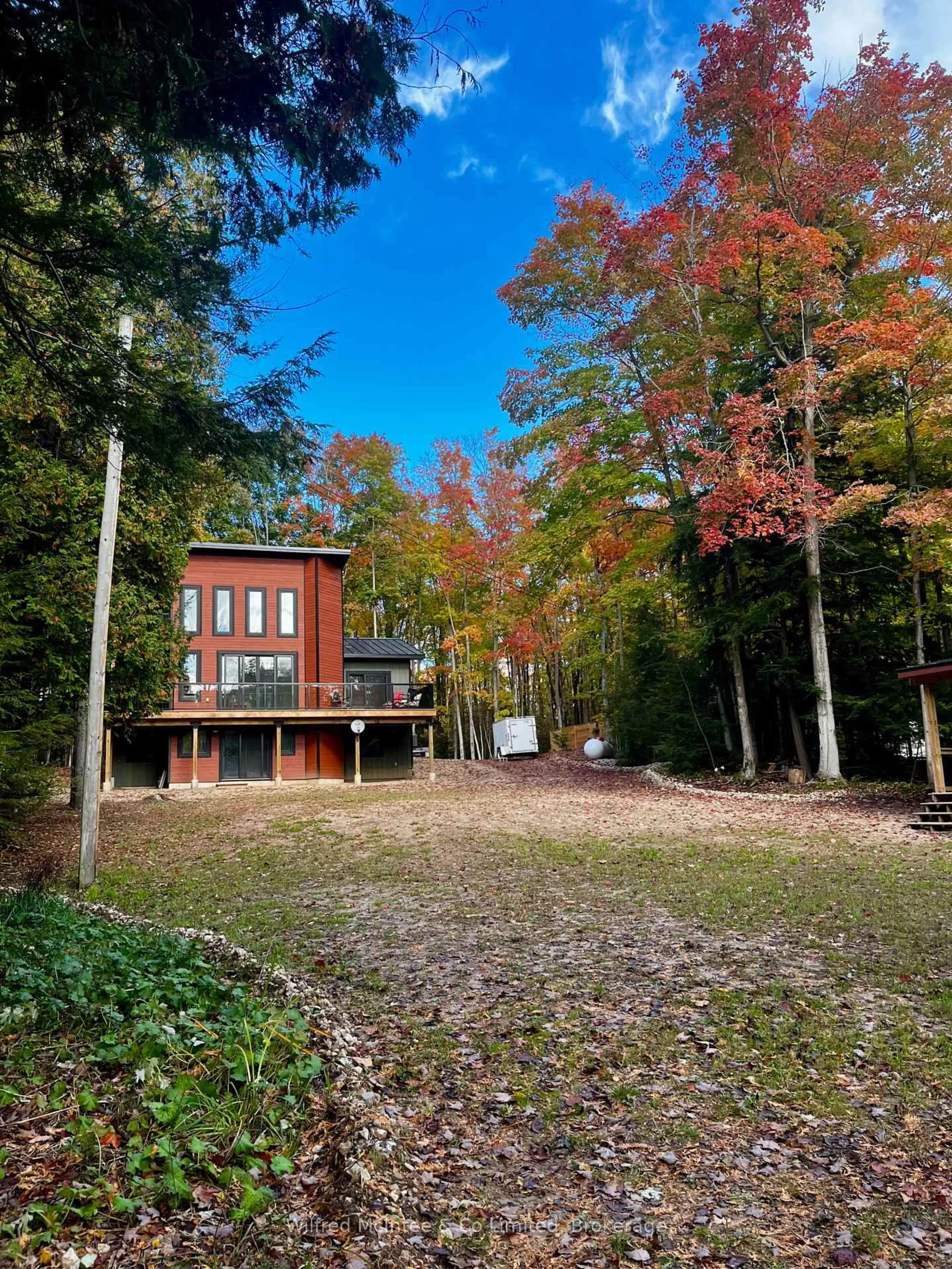 A pic from outside/outdoor area/front of a property/back of a property/a pic from drone, unknown for 78 Indian Tr, South Bruce Peninsula Ontario N0H 2T0