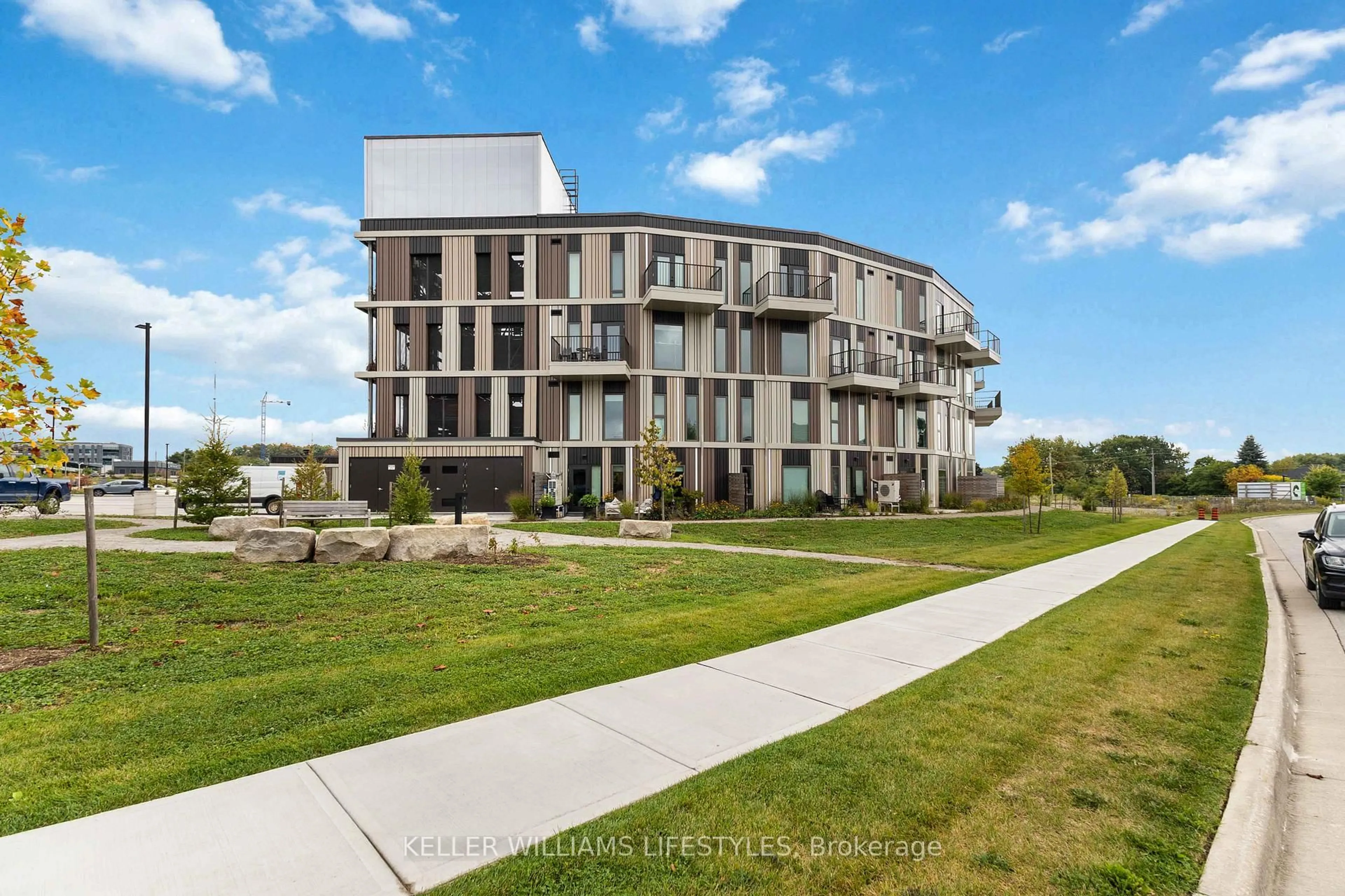 A pic from outside/outdoor area/front of a property/back of a property/a pic from drone, unknown for 2082 Lumen Dr #B117, London South Ontario N6K 0L3