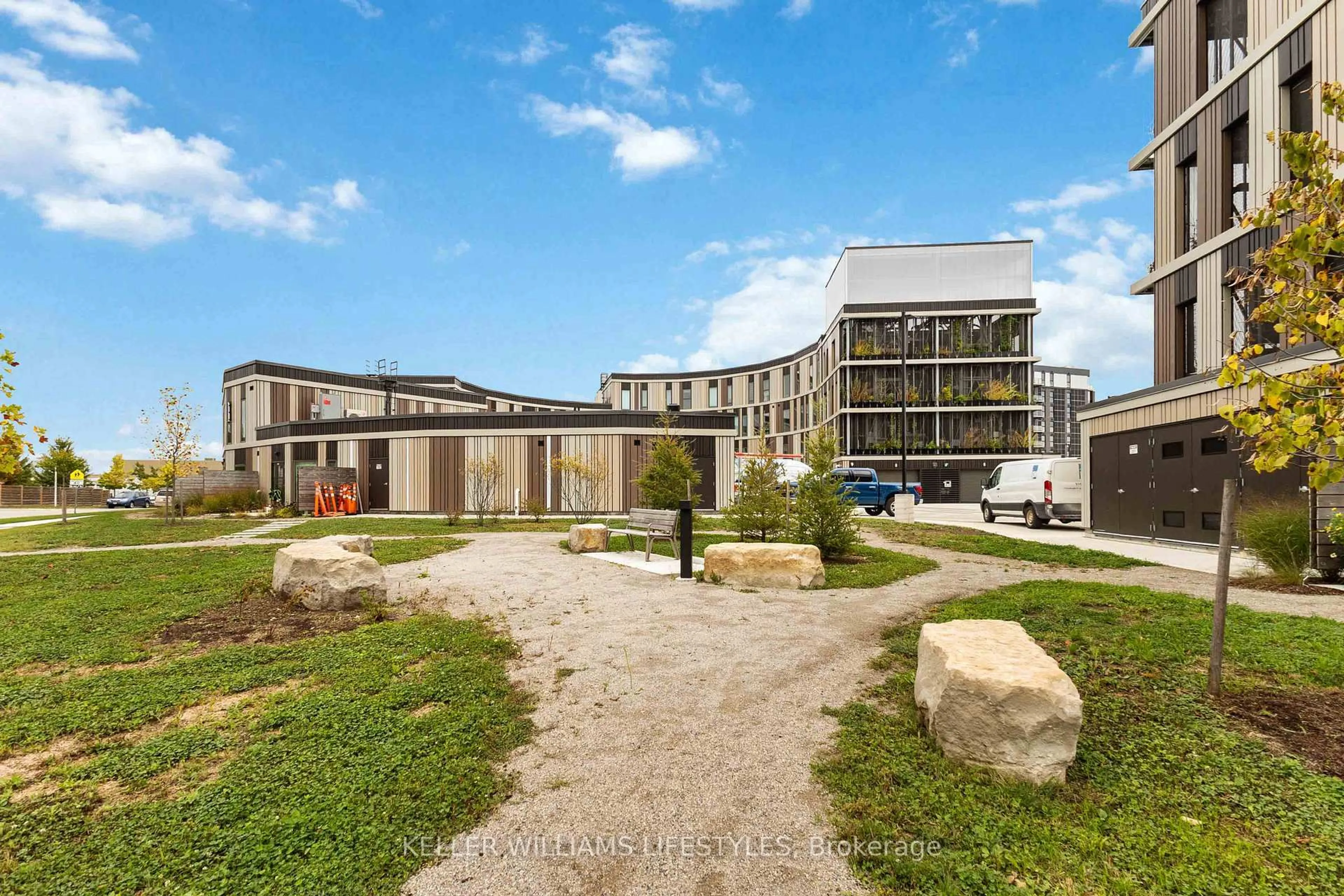 A pic from outside/outdoor area/front of a property/back of a property/a pic from drone, building for 2082 Lumen Dr #B117, London South Ontario N6K 0L3