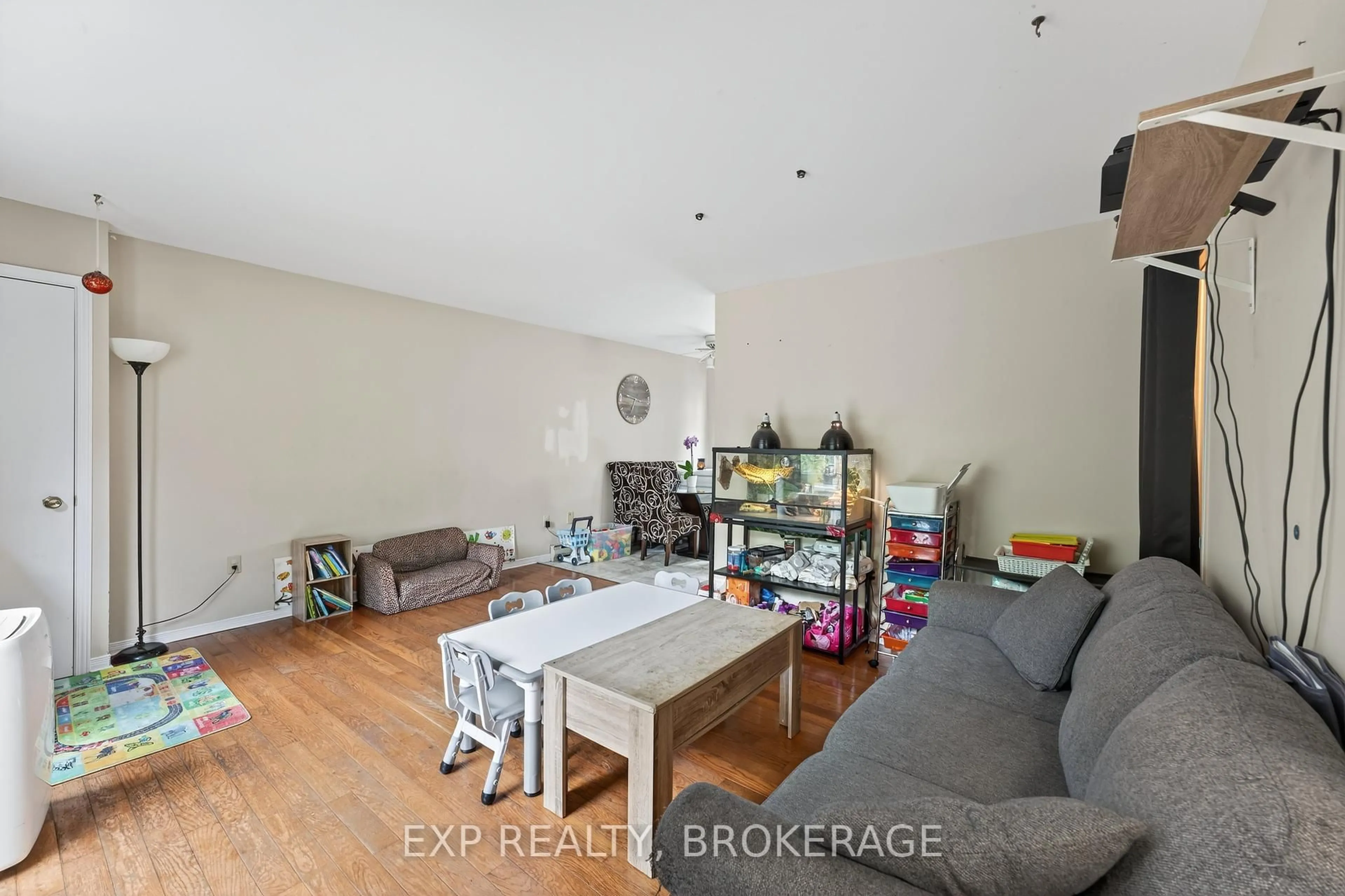 A pic of a room for 122 BIRCH St, Gananoque Ontario K7G 2T4
