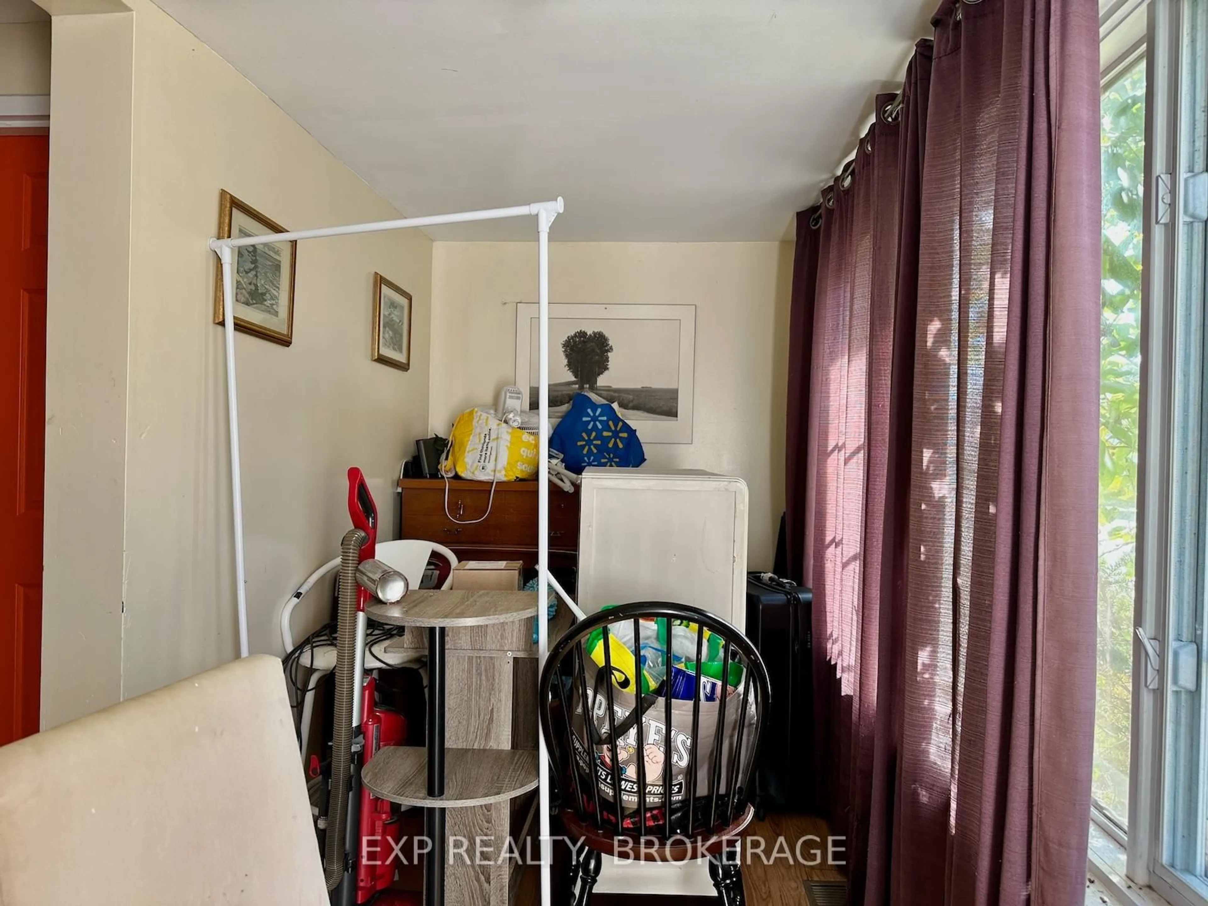 A pic of a room for 77 CARTWRIGHT St, Kingston Ontario K7M 1P6