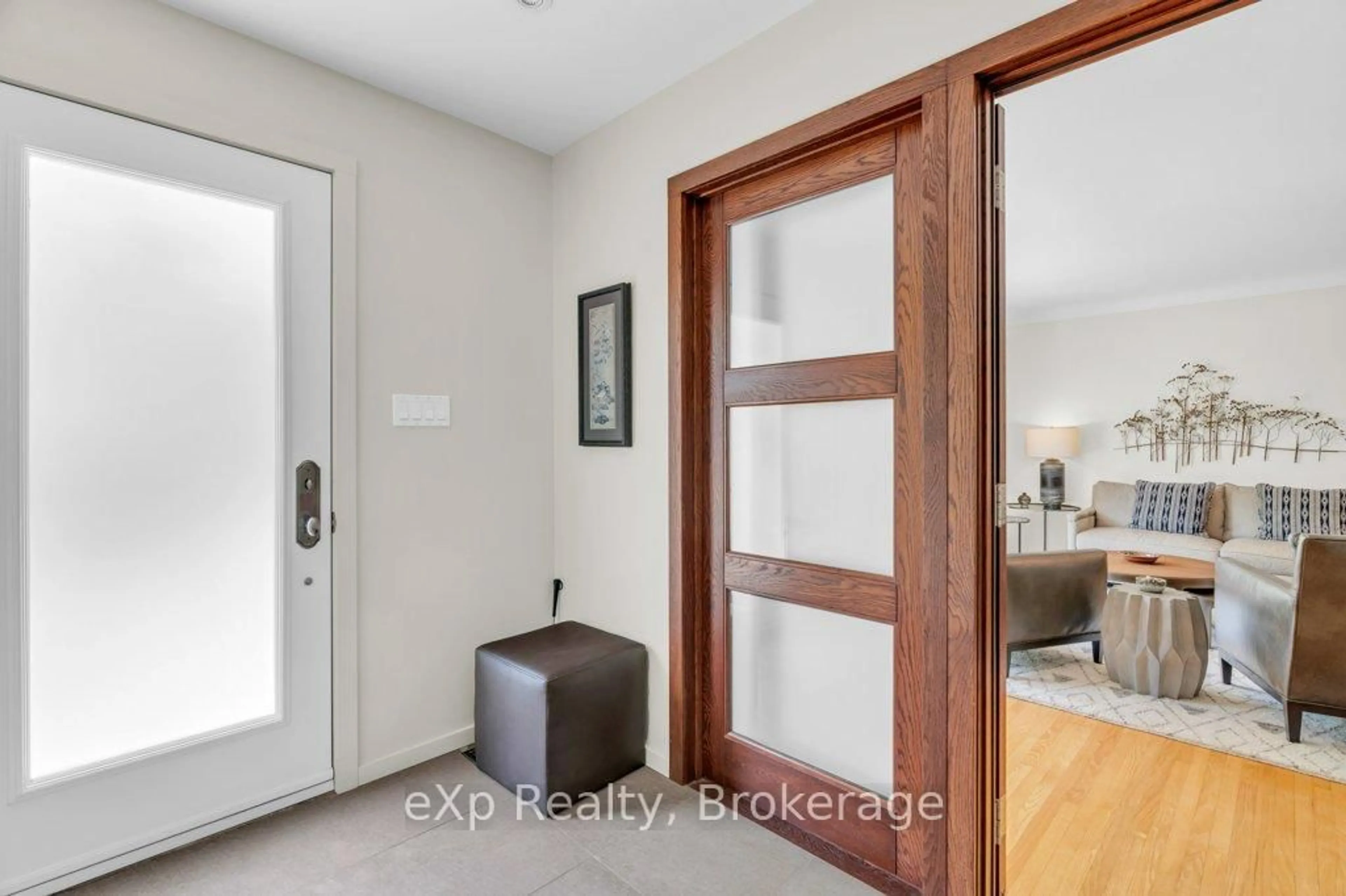 Indoor entryway for 18 Colborn St, Guelph Ontario N1G 2M5