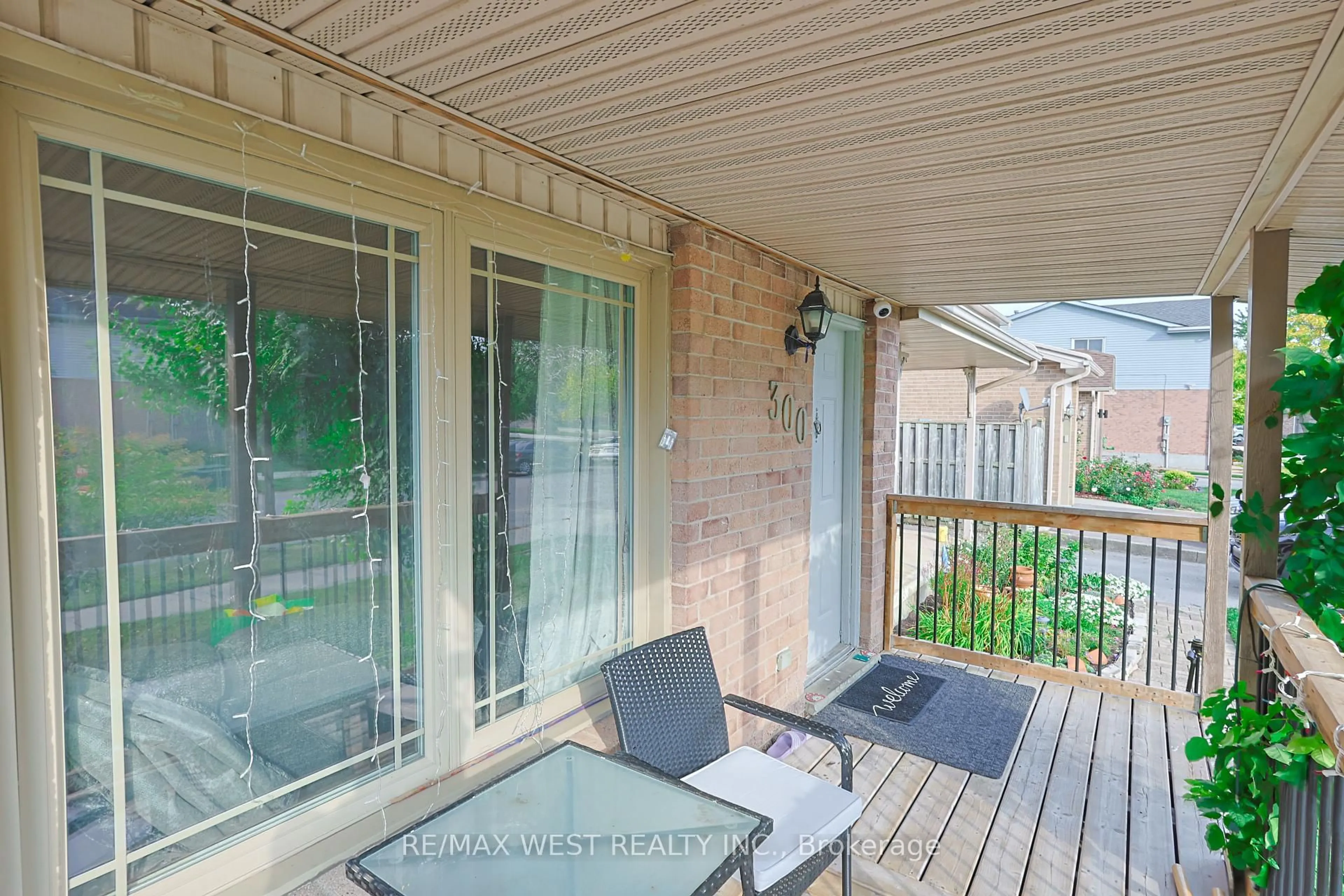 Patio, water/lake/river/ocean view for 300 Crawford St, London South Ontario N6C 5N6