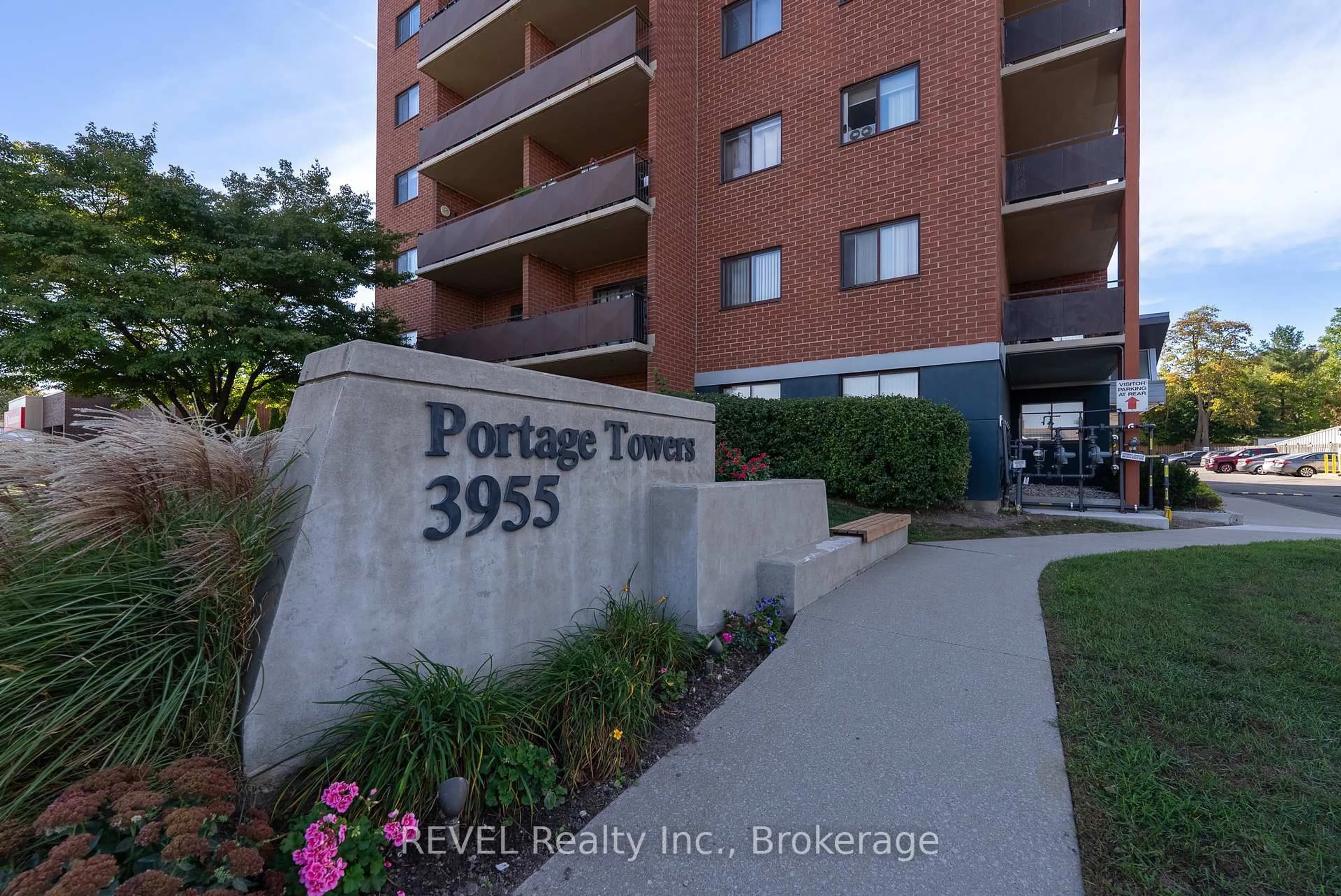 Unknown for 3955 Portage Rd #206, Niagara Falls Ontario L2J 3W2
