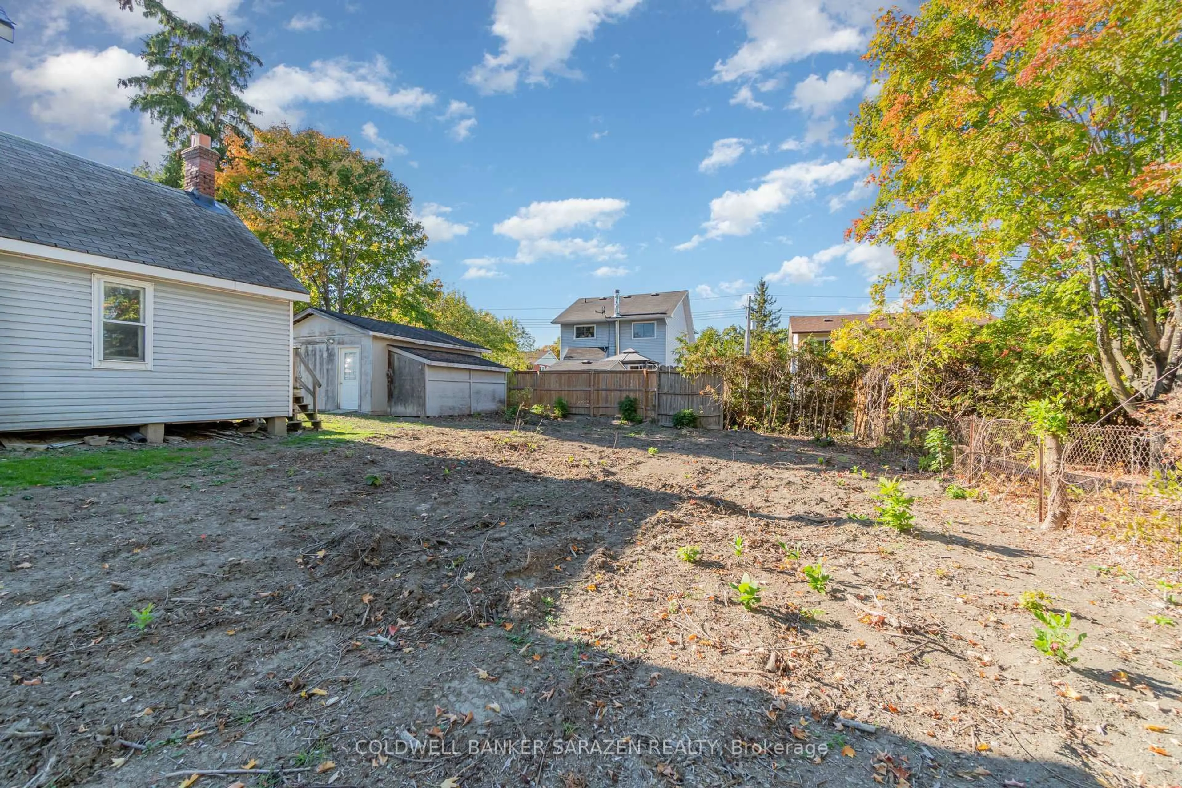 A pic from outside/outdoor area/front of a property/back of a property/a pic from drone, street for 95 Landrigan St, Arnprior Ontario K7S 2S7