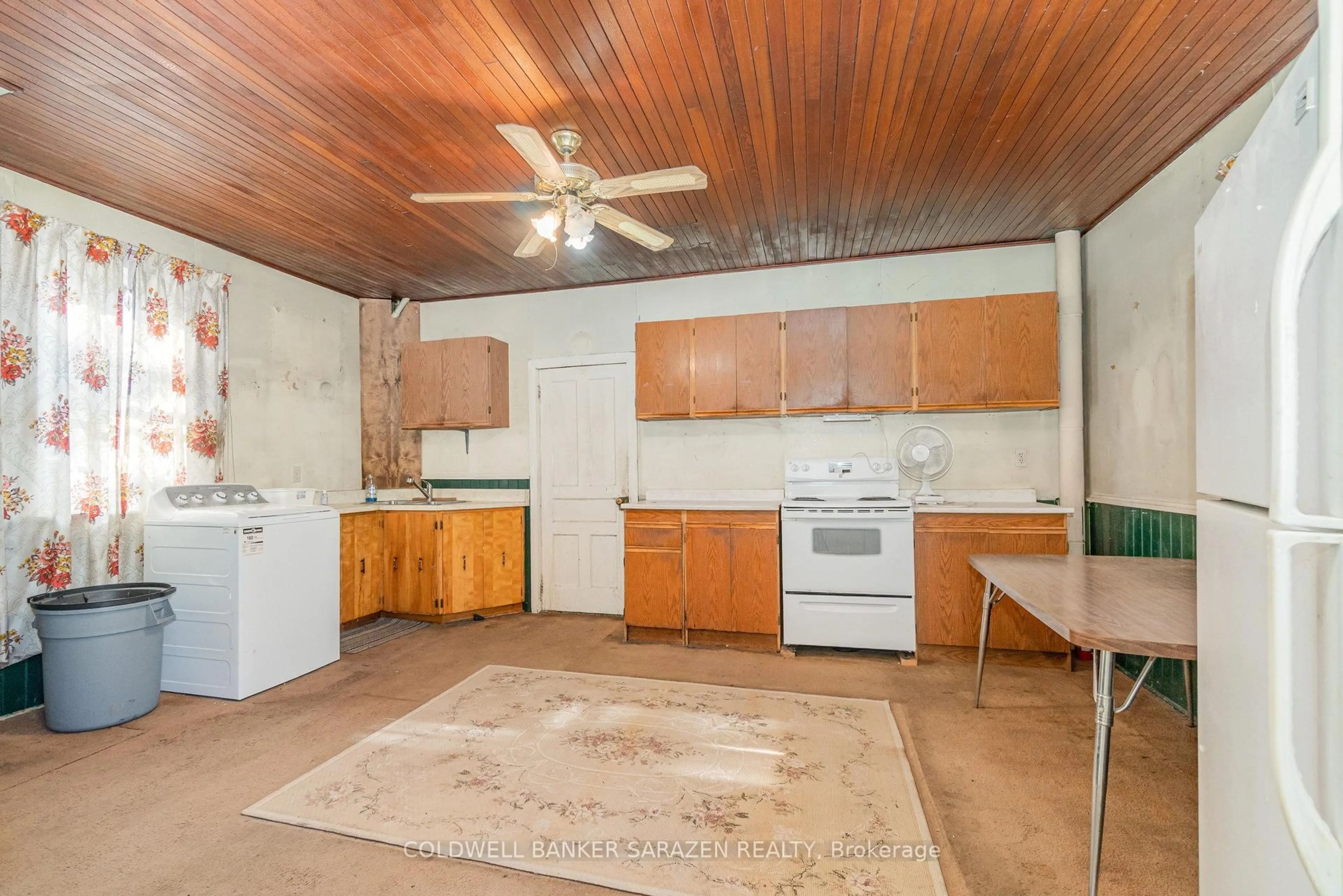 Standard kitchen, unknown for 95 Landrigan St, Arnprior Ontario K7S 2S7