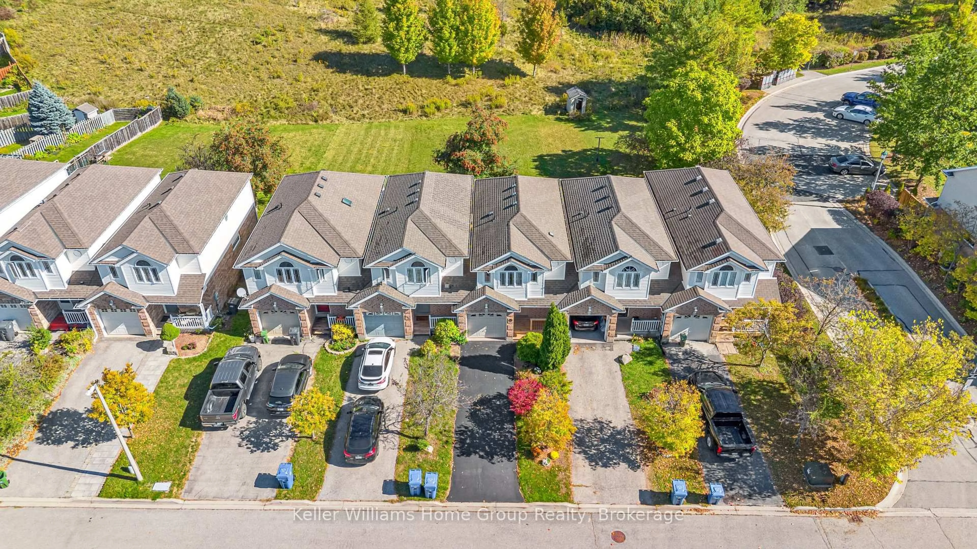 A pic from outside/outdoor area/front of a property/back of a property/a pic from drone, street for 219 Terraview Cres, Guelph Ontario N1G 5A9