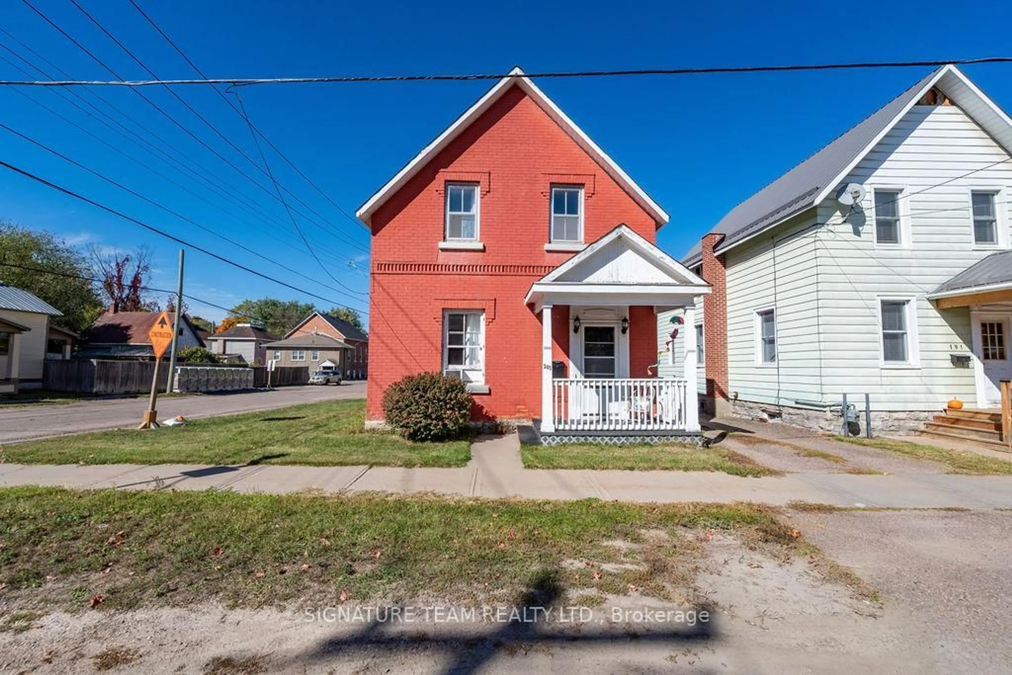 Unknown for 201 Welland St, Pembroke Ontario K8A 5Y2