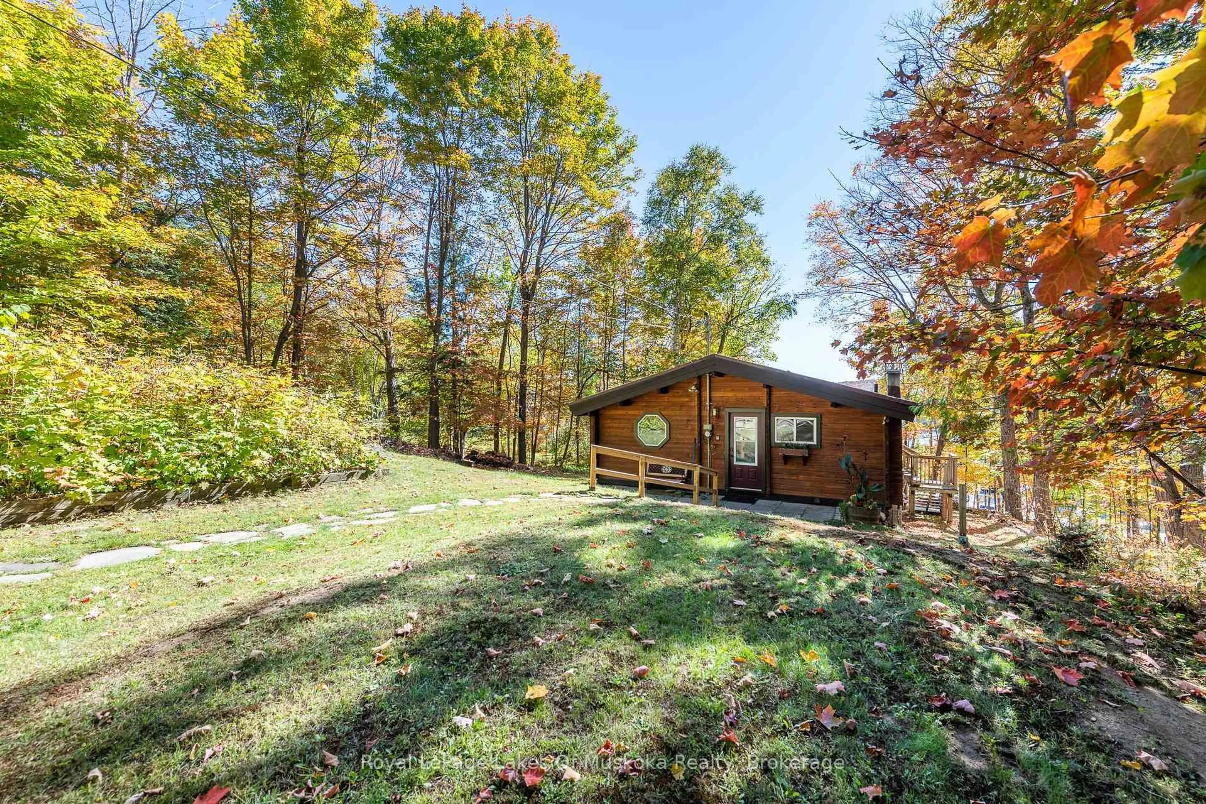 Shed for 172 Chalet Cres, Huntsville Ontario P1H 1A8