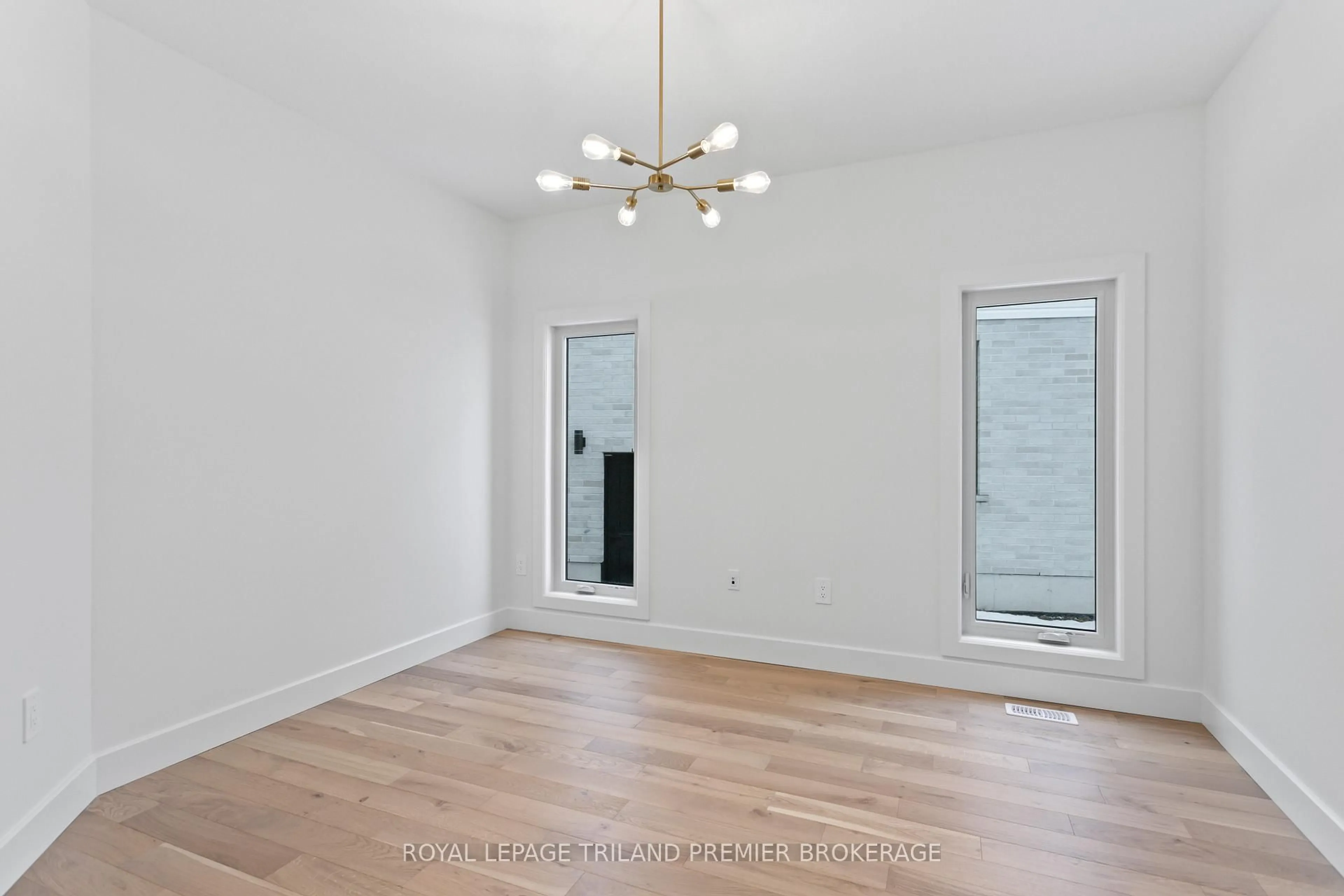 A pic of a room for 1378 BUSH HILL LINK, London North Ontario N6G 0X6