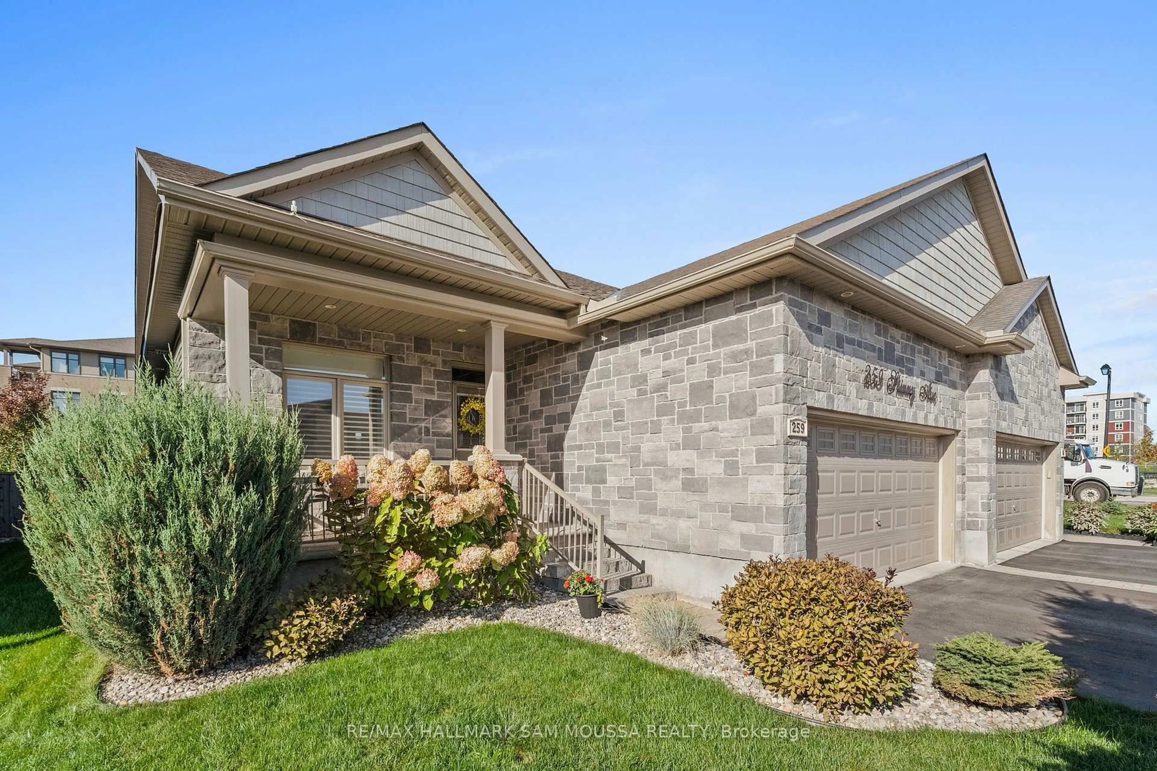 Home with brick exterior material, street for 259 Shinny Ave, Ottawa Ontario K2V 0B9