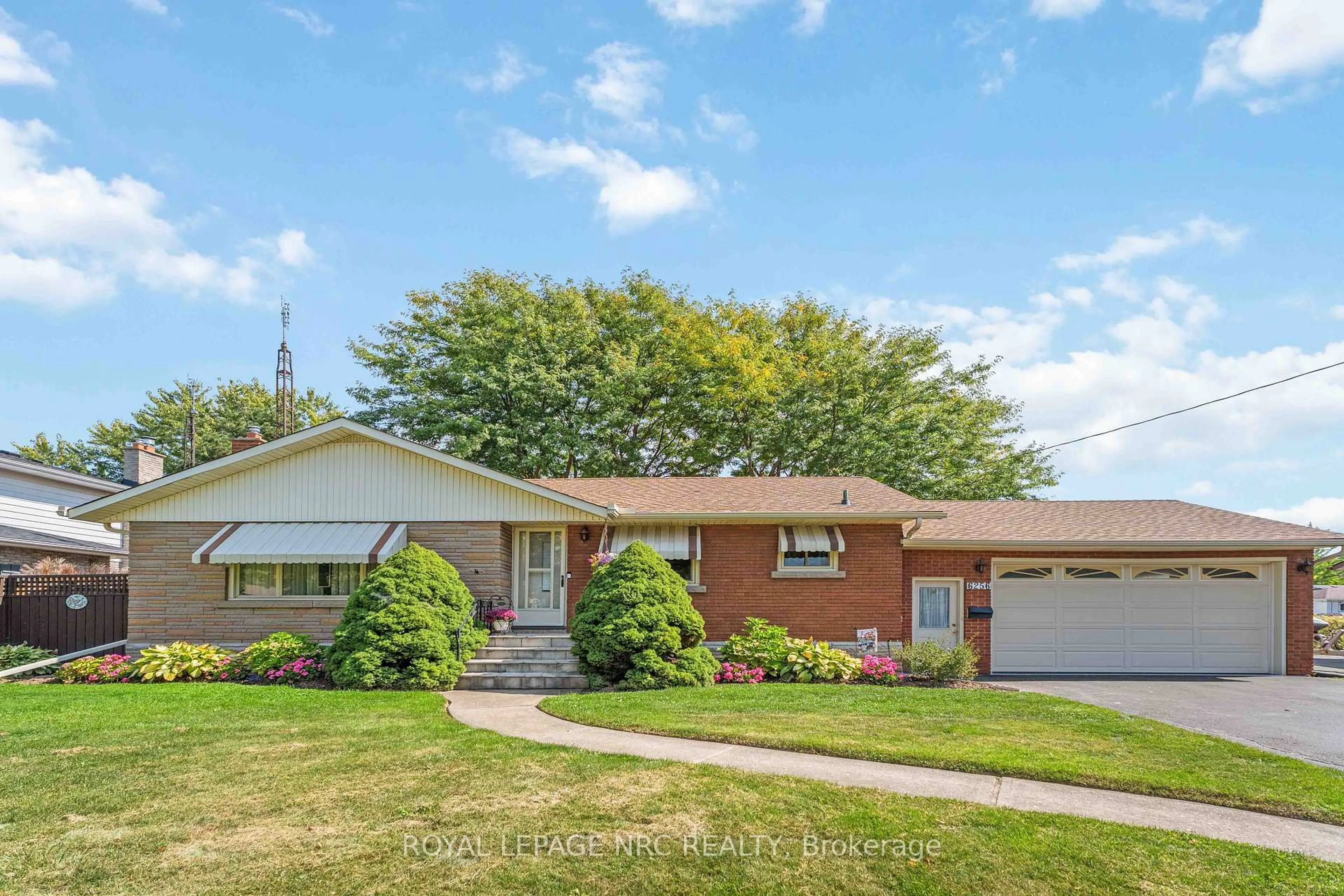 Home with brick exterior material, street for 6256 Pitton Rd, Niagara Falls Ontario L2H 1S3