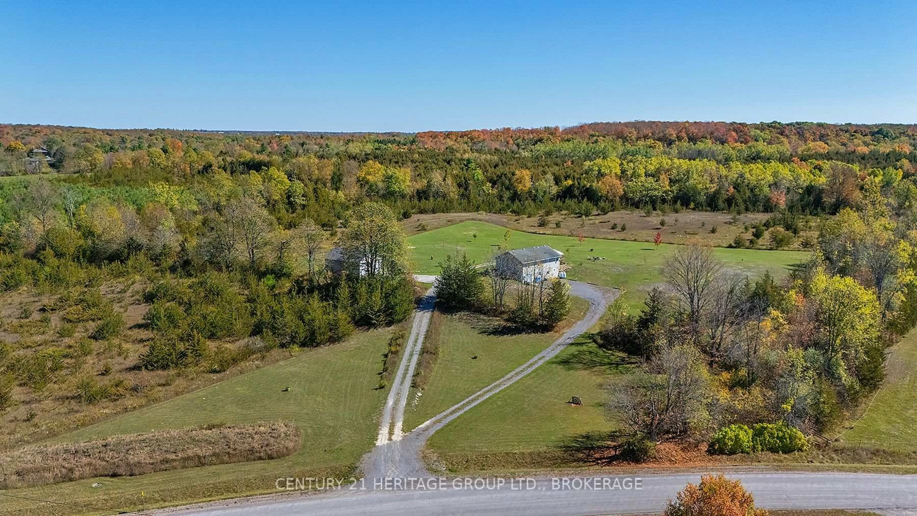 A pic from outside/outdoor area/front of a property/back of a property/a pic from drone, unknown for 920 Frizzell Rd, Tamworth Ontario K0K 3G0