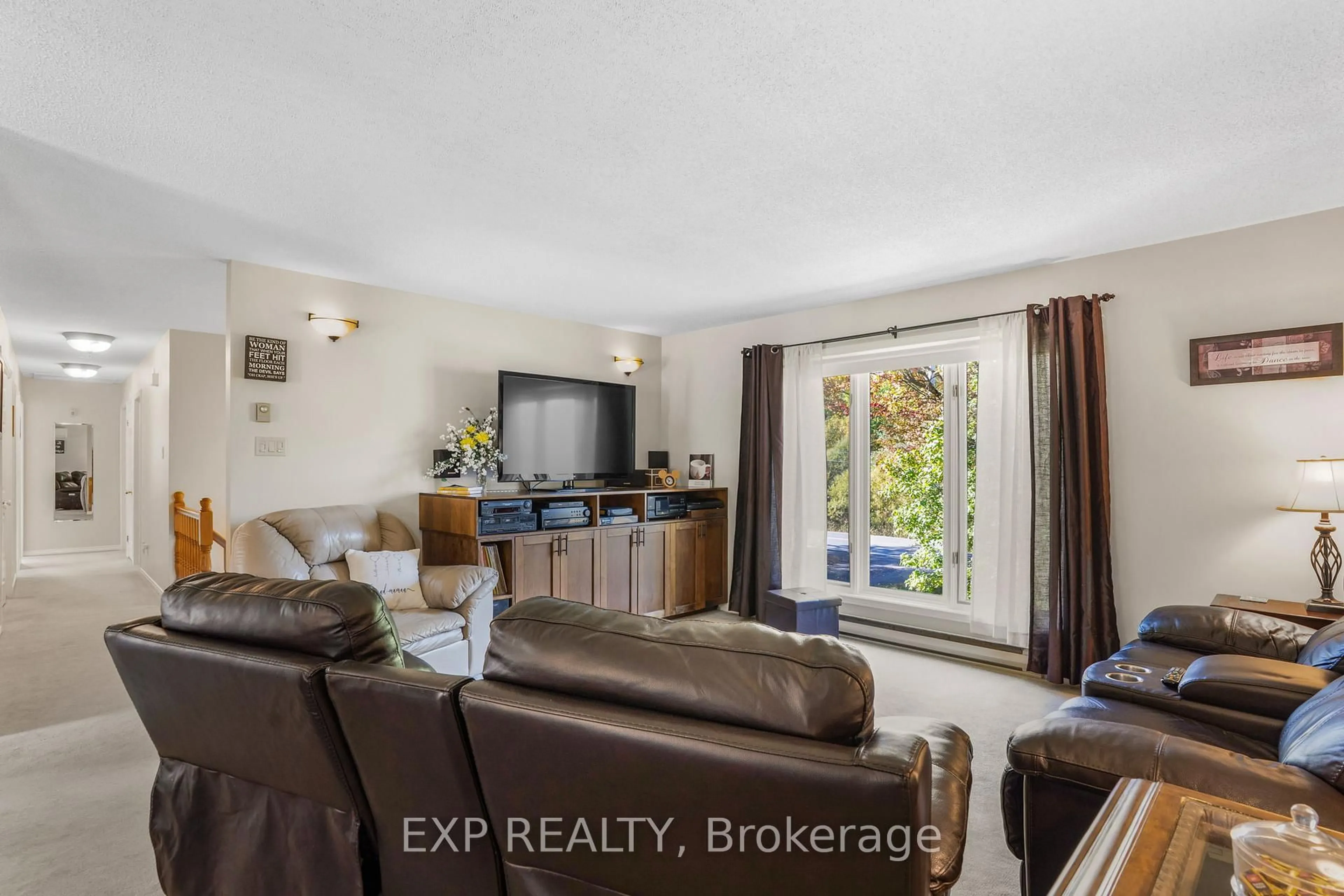 Living room with furniture, unknown for 1887 Canaan Rd, Clarence-Rockland Ontario K4K 1K9