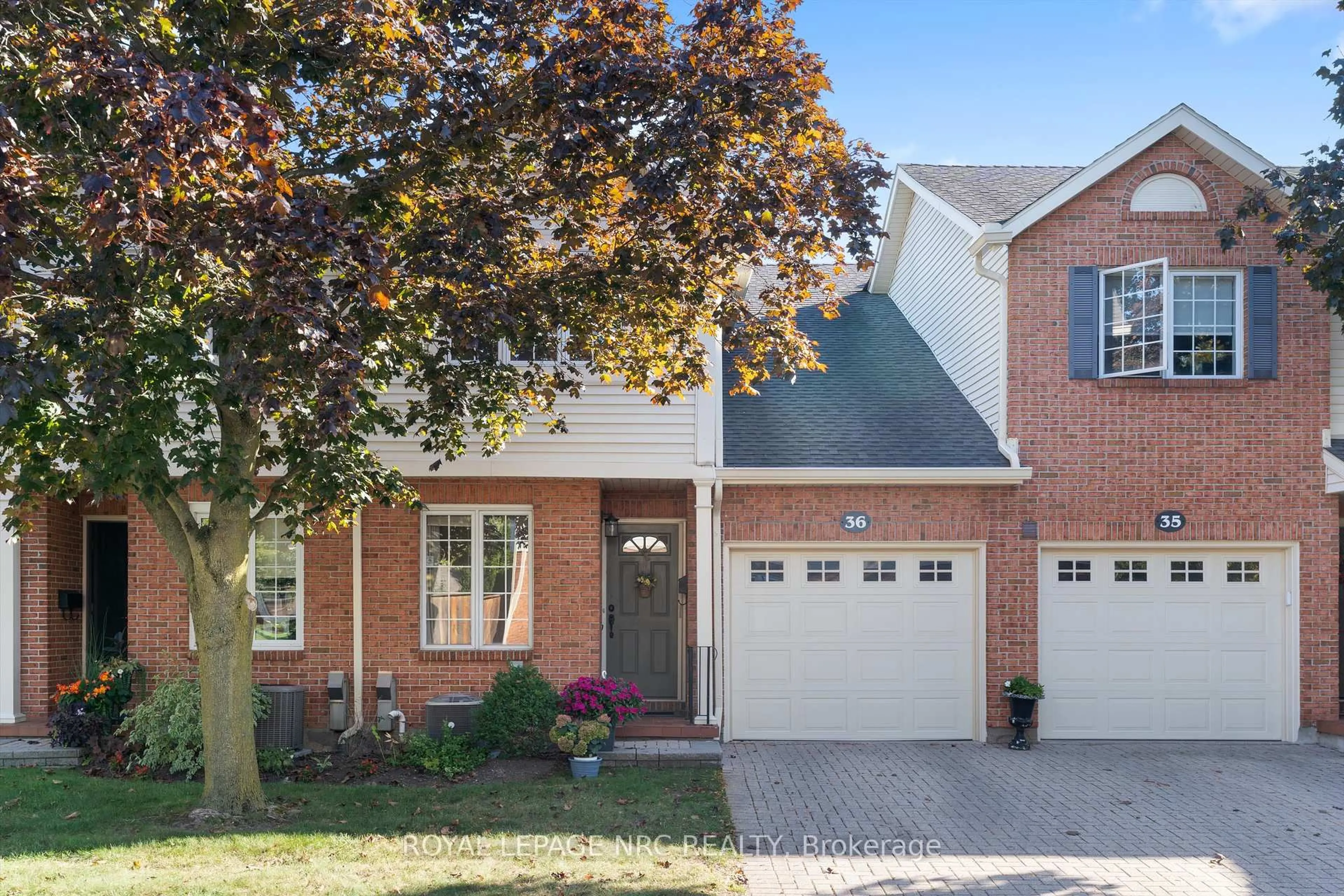 Home with brick exterior material, street for 275 Pelham Rd #36, St. Catharines Ontario L2S 3B9