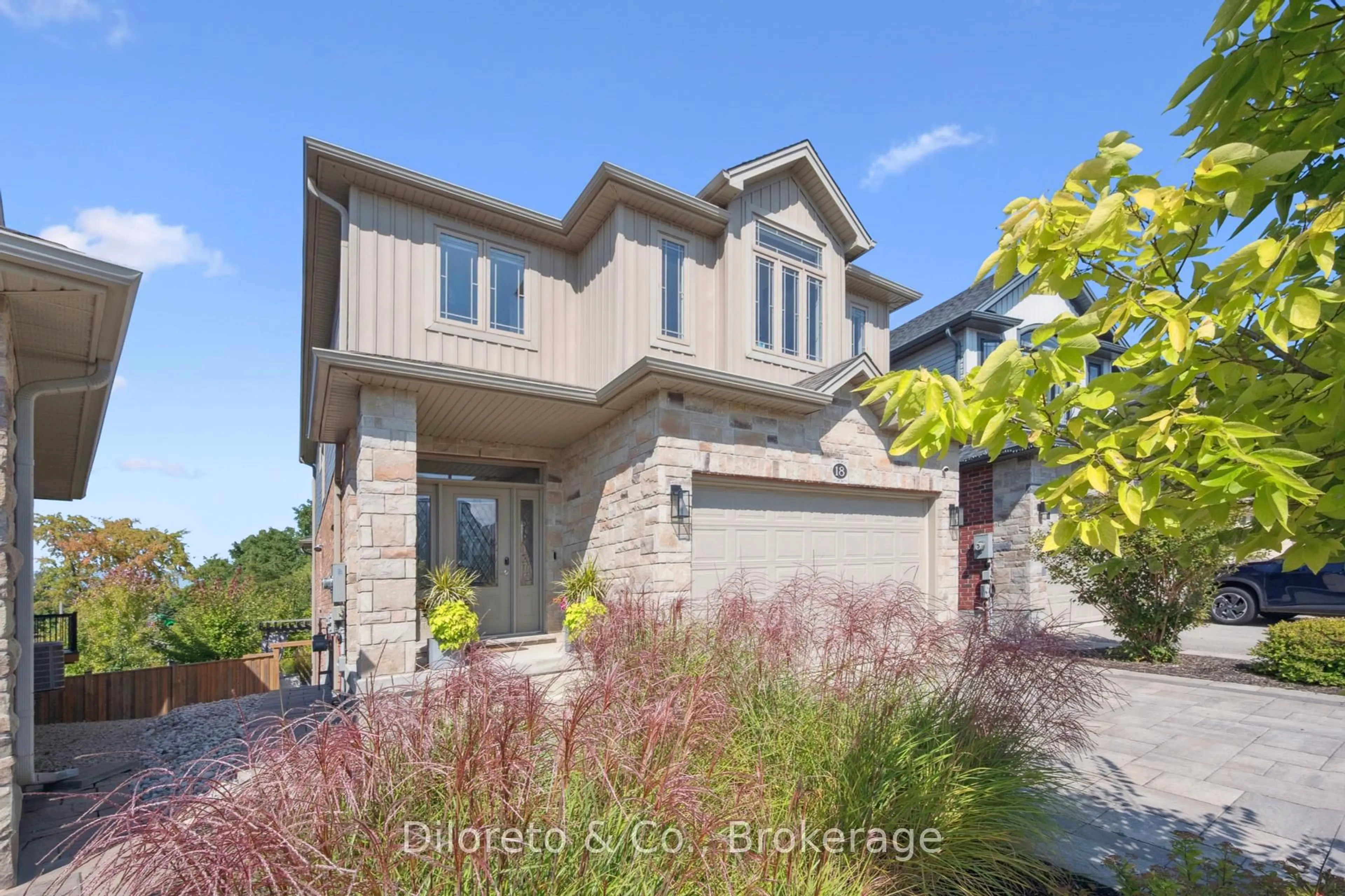 Home with brick exterior material, street for 18 McIntyre Crt, Guelph Ontario N1L 0N1