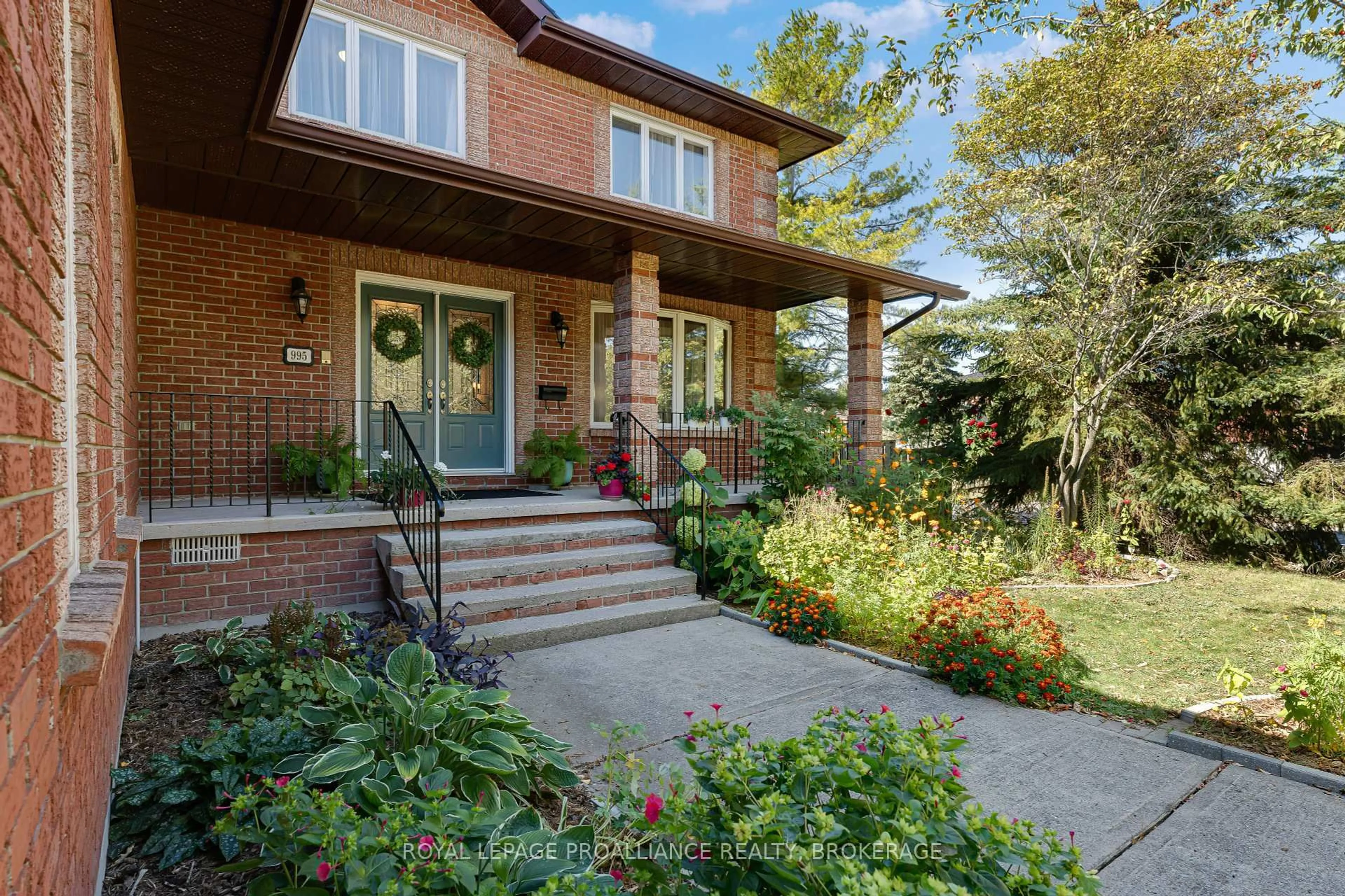 Home with brick exterior material, street for 995 Auden Park Dr, Kingston Ontario K7M 7T0
