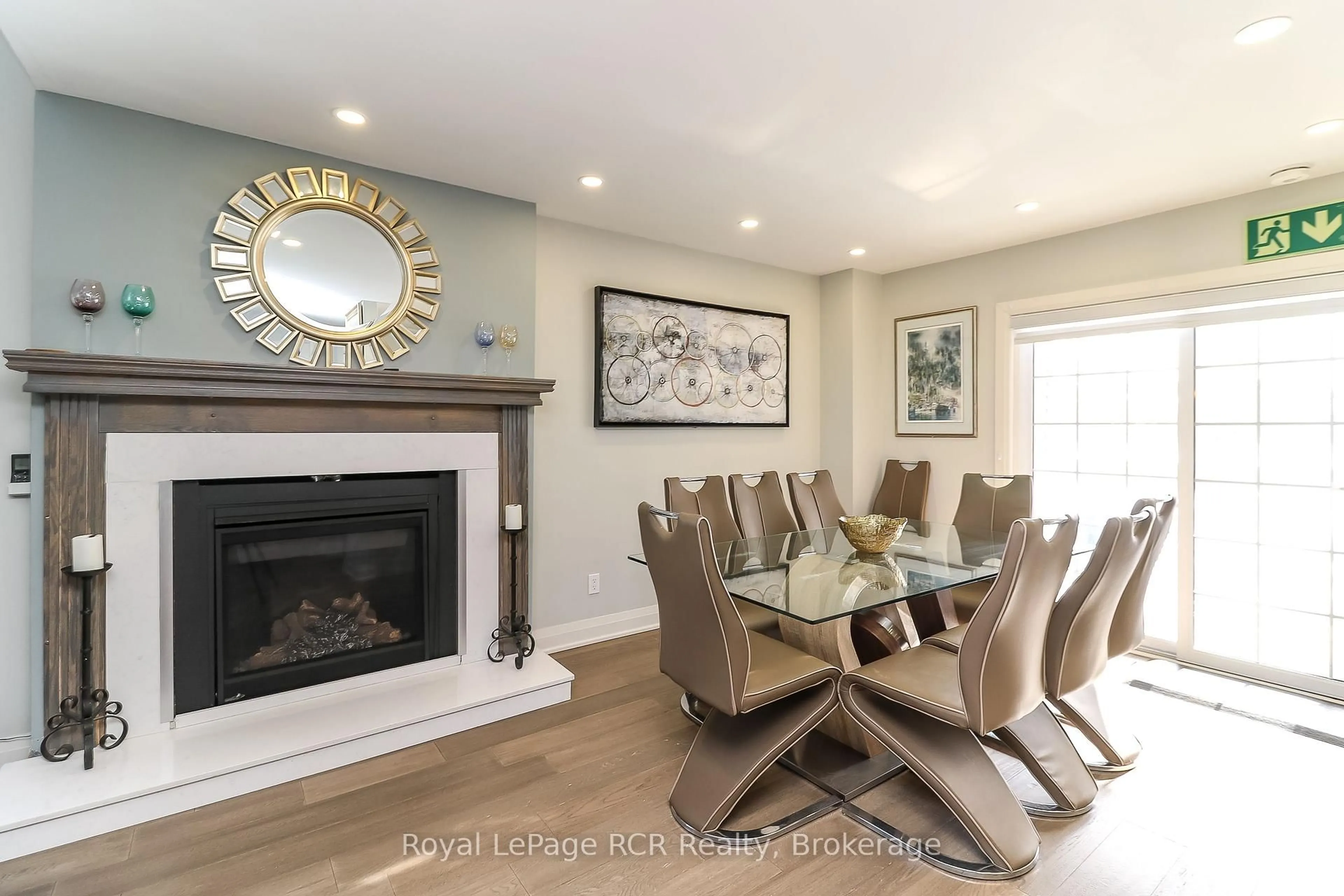 Dining room, unknown for 162 Settlers Way #22, Blue Mountains Ontario L9Y 0M4
