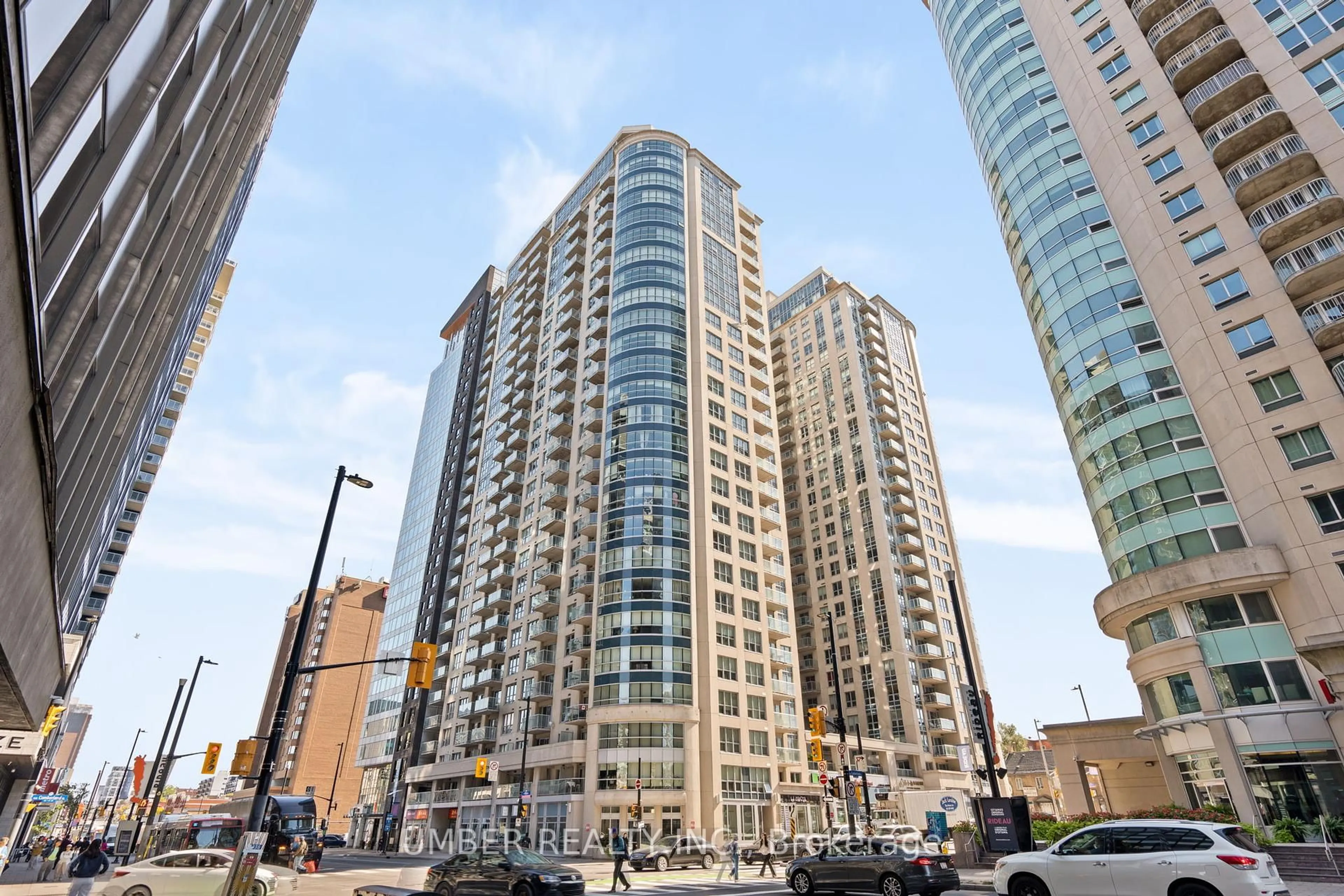 Patio, unknown for 242 Rideau St #2506, Ottawa Ontario K1N 0B7