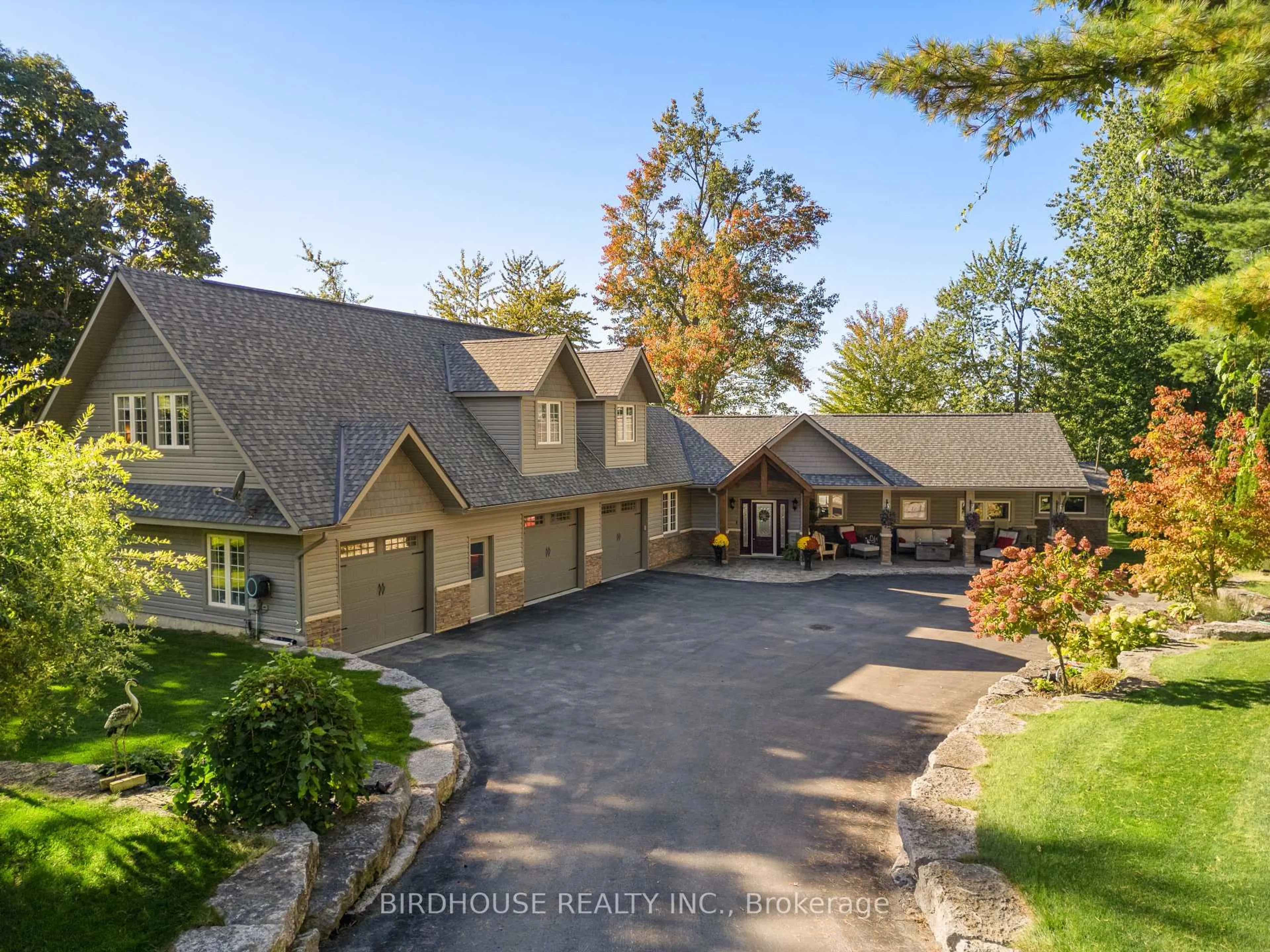 A pic from outside/outdoor area/front of a property/back of a property/a pic from drone, unknown for 1358 Island View Dr, Selwyn Ontario K0L 1T0