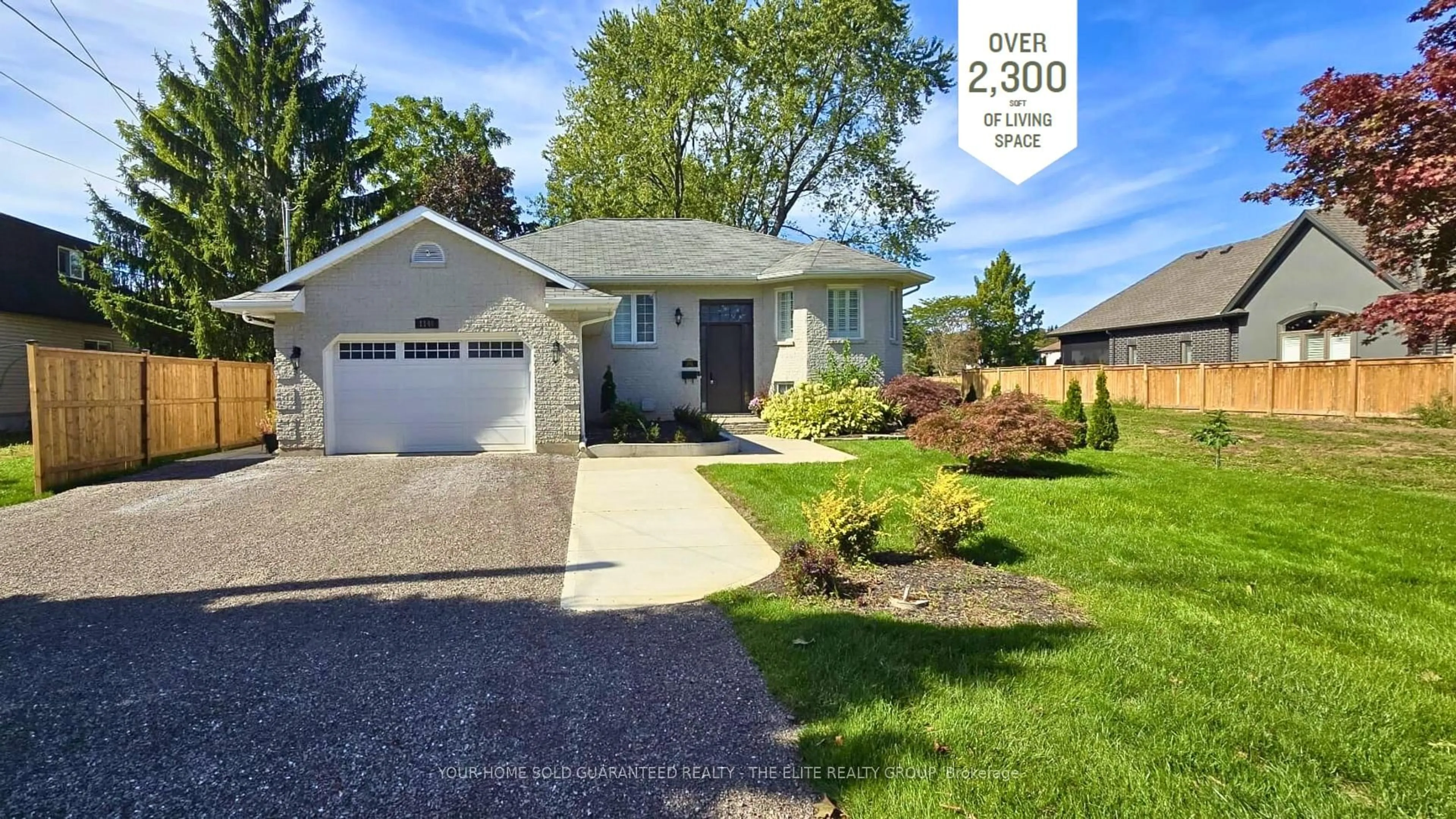 Home with vinyl exterior material, street for 1146 Line Ave, Pelham Ontario L3C 3C4