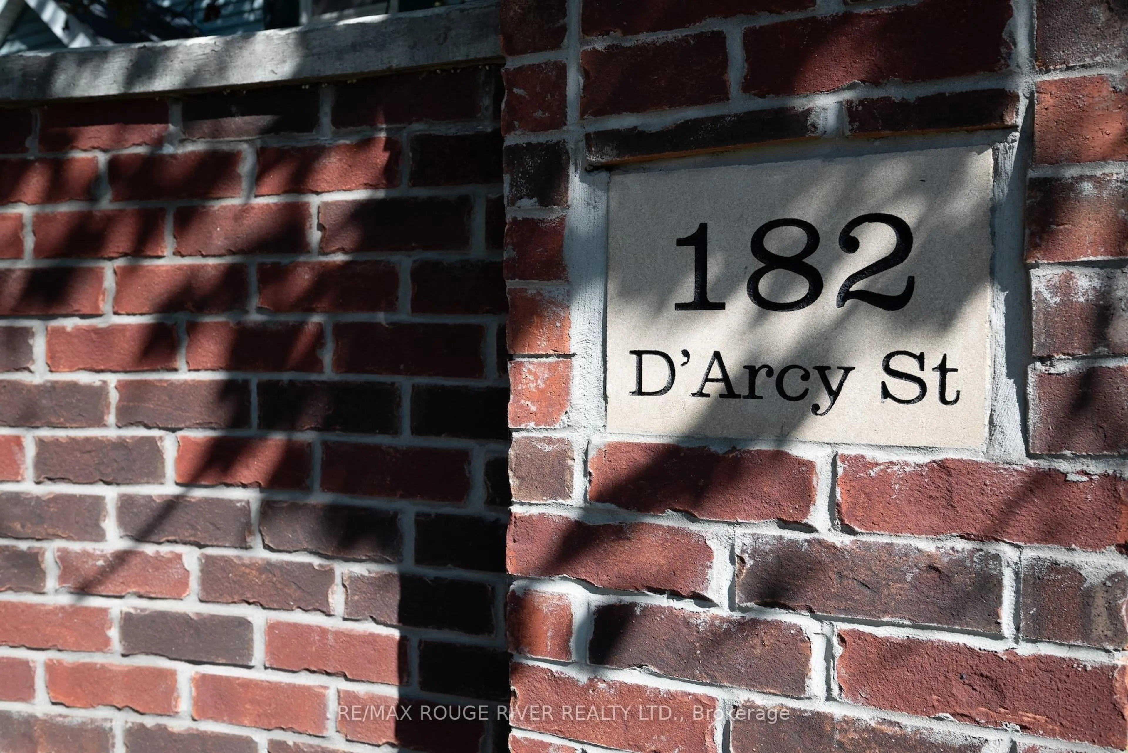 Indoor entryway for 182 D'arcy St #C-103, Cobourg Ontario K9A 5H9