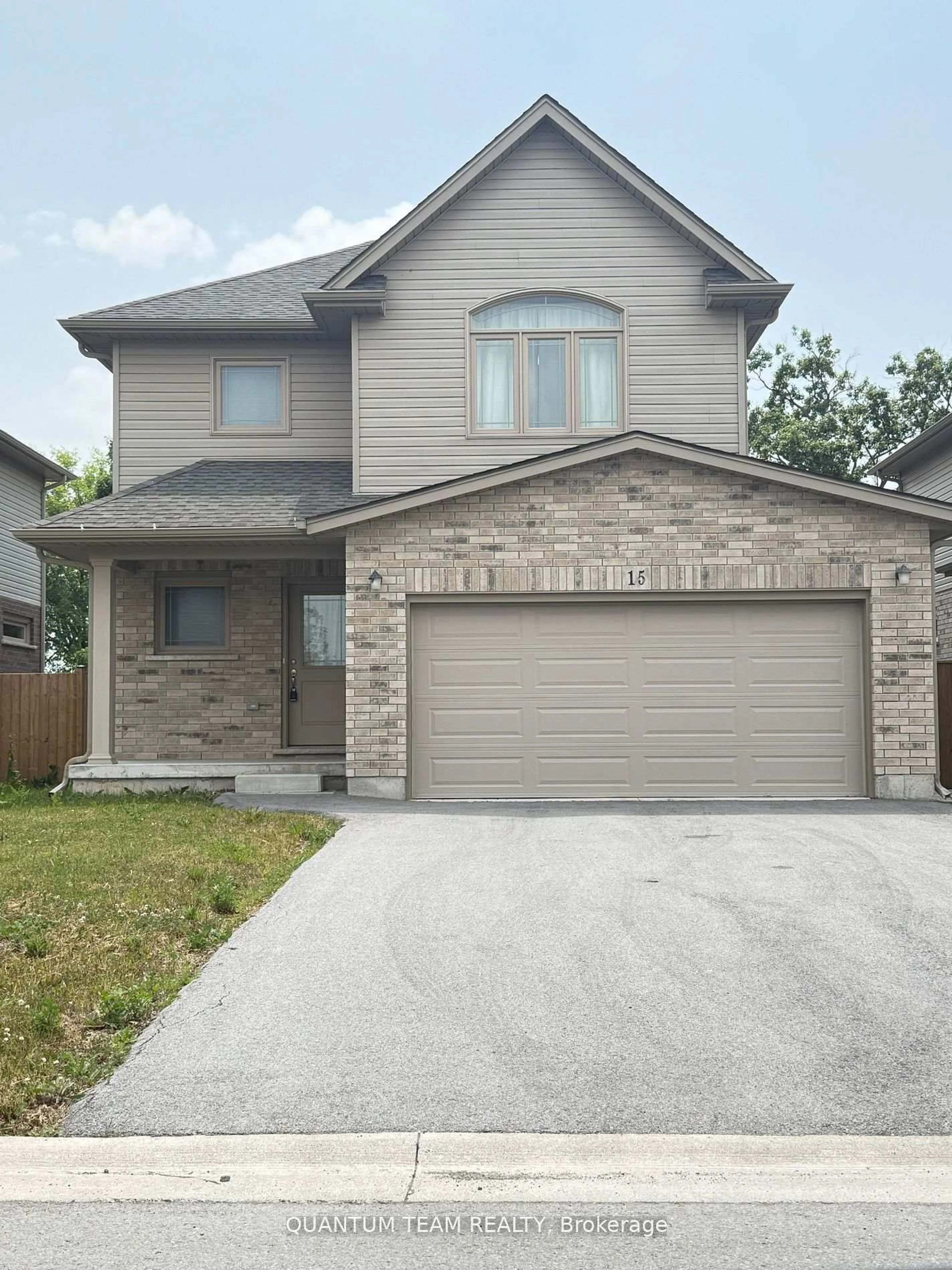 Home with brick exterior material, street for 15 Laurent Ave, Welland Ontario L3B 0E2