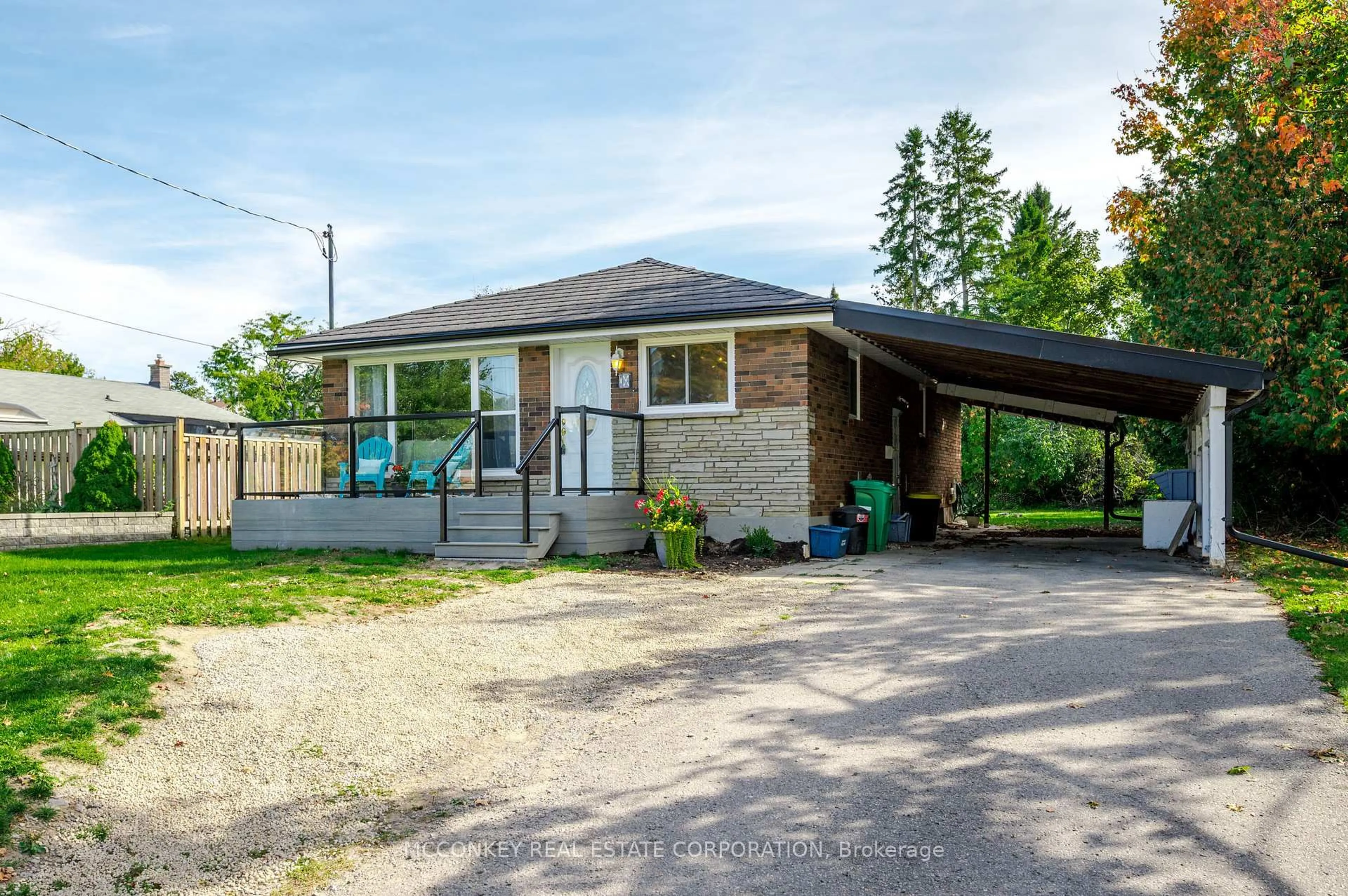 A pic from outside/outdoor area/front of a property/back of a property/a pic from drone, unknown for 18 DALEVIEW Ave, Peterborough Ontario K9J 1L5