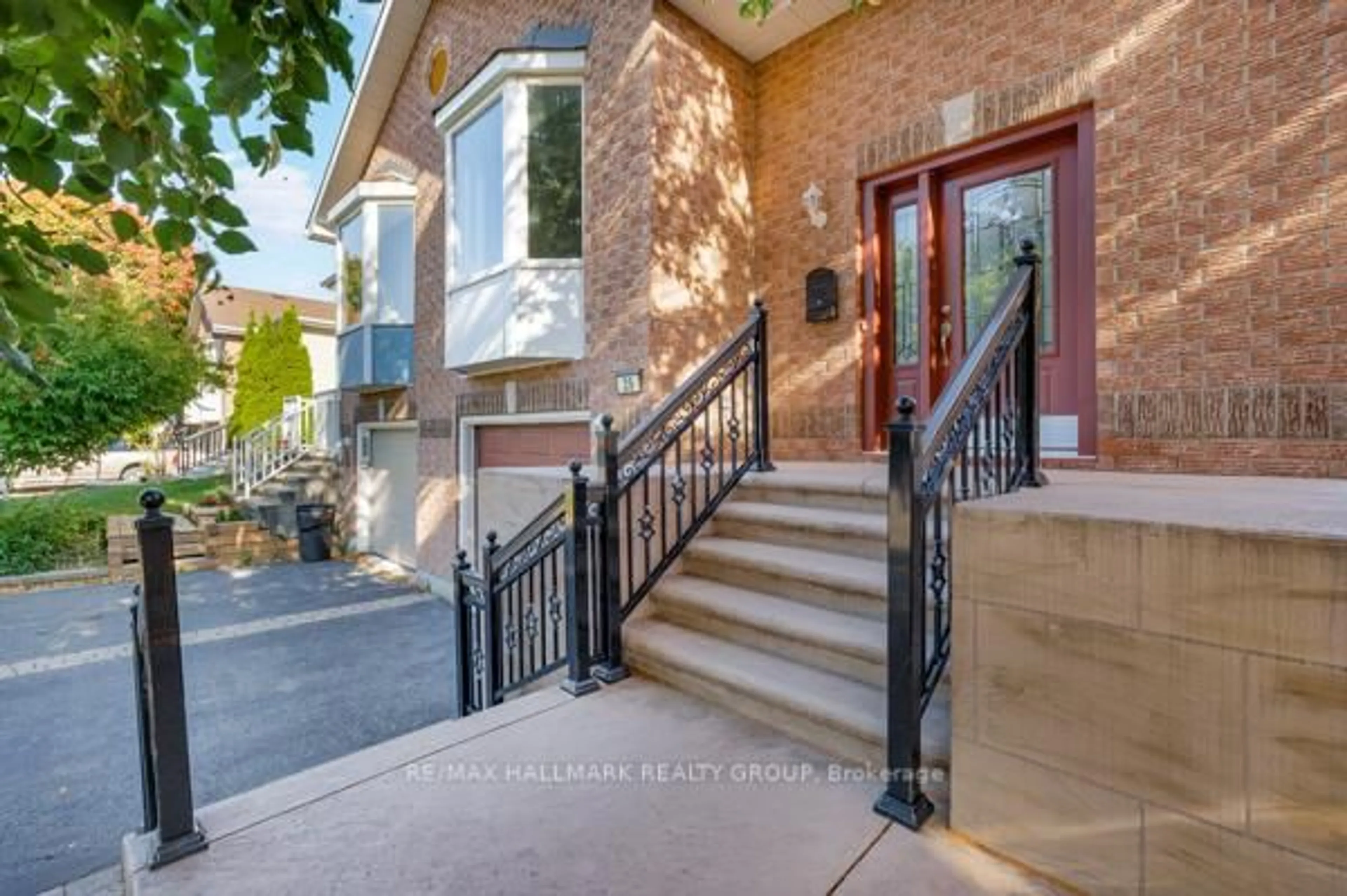 Unknown for 29 Montana Way, Ottawa Ontario K2J 4M5