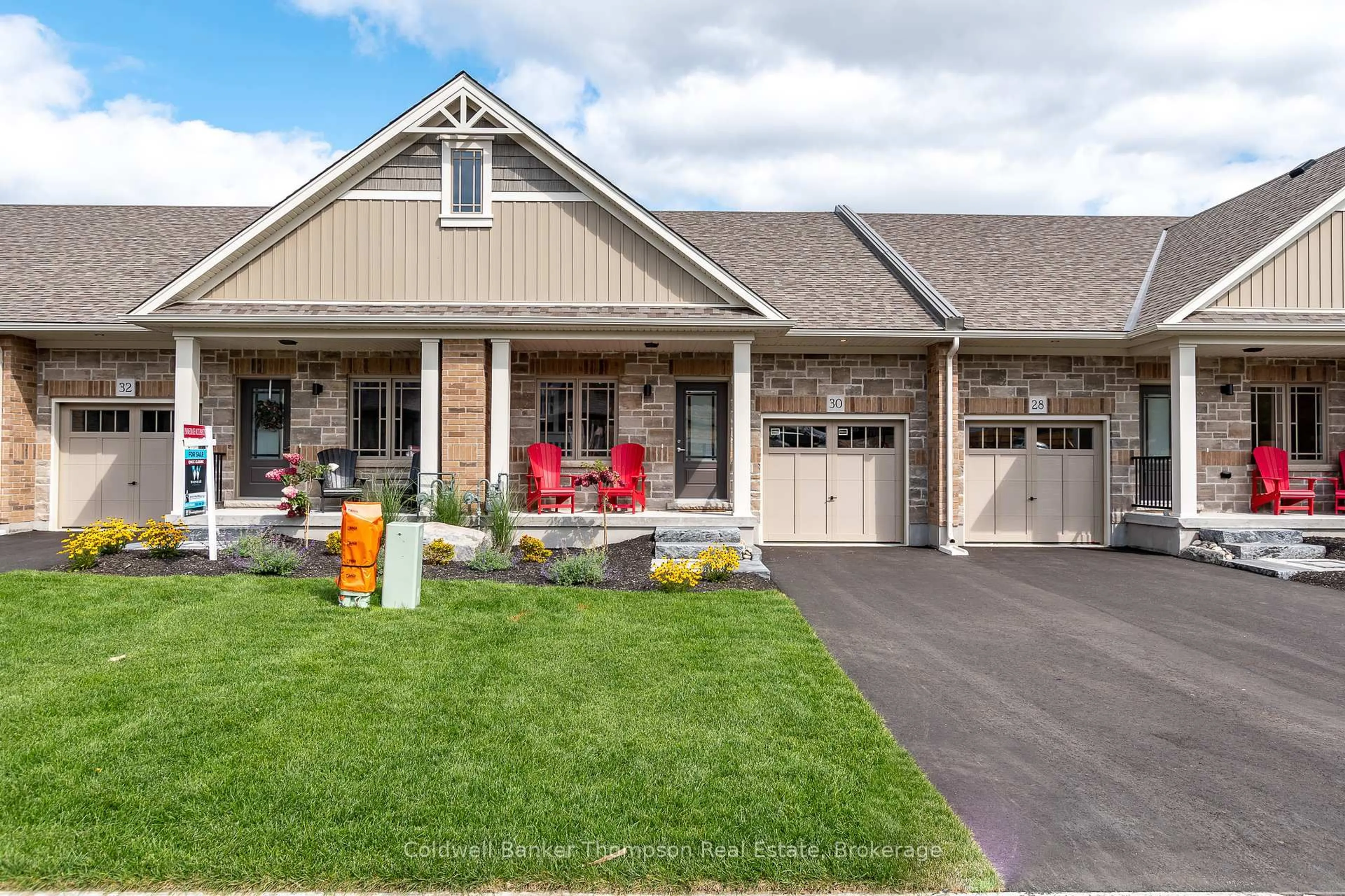 Home with vinyl exterior material, street for 30 Charles Morley Blvd, Huntsville Ontario P1H 0G5