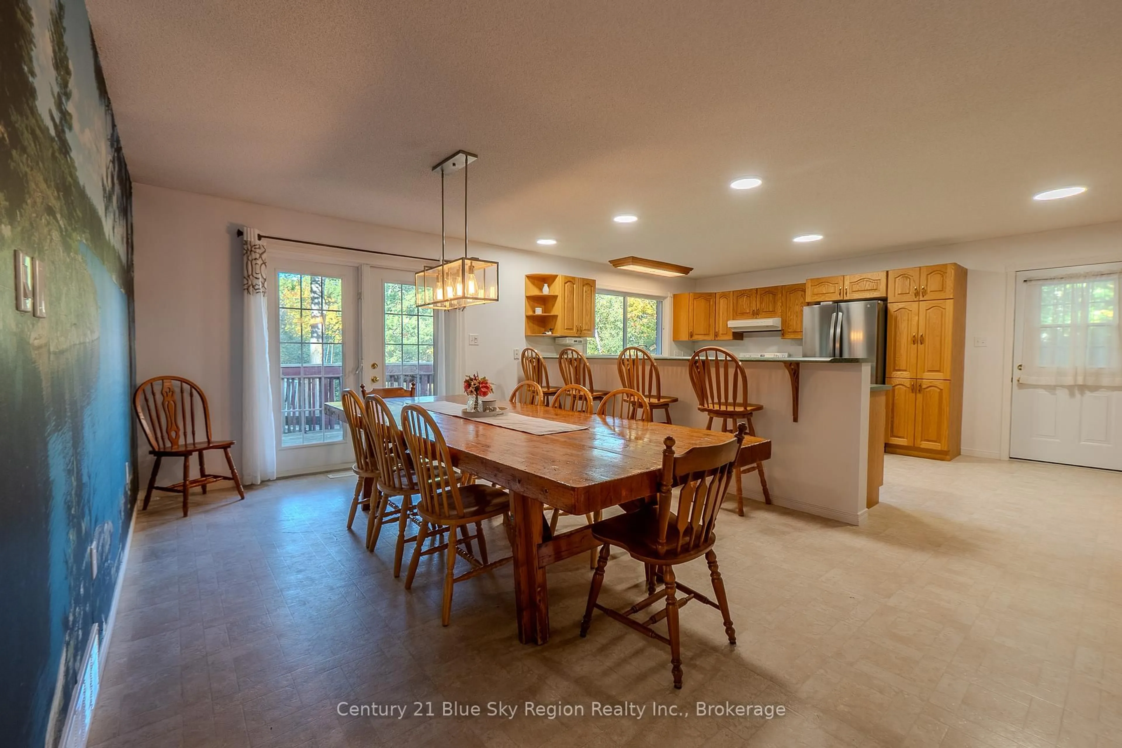 Dining room, ceramic/tile floor for 89 Sunrise Bay Dr, Callander Ontario P0H 1H0