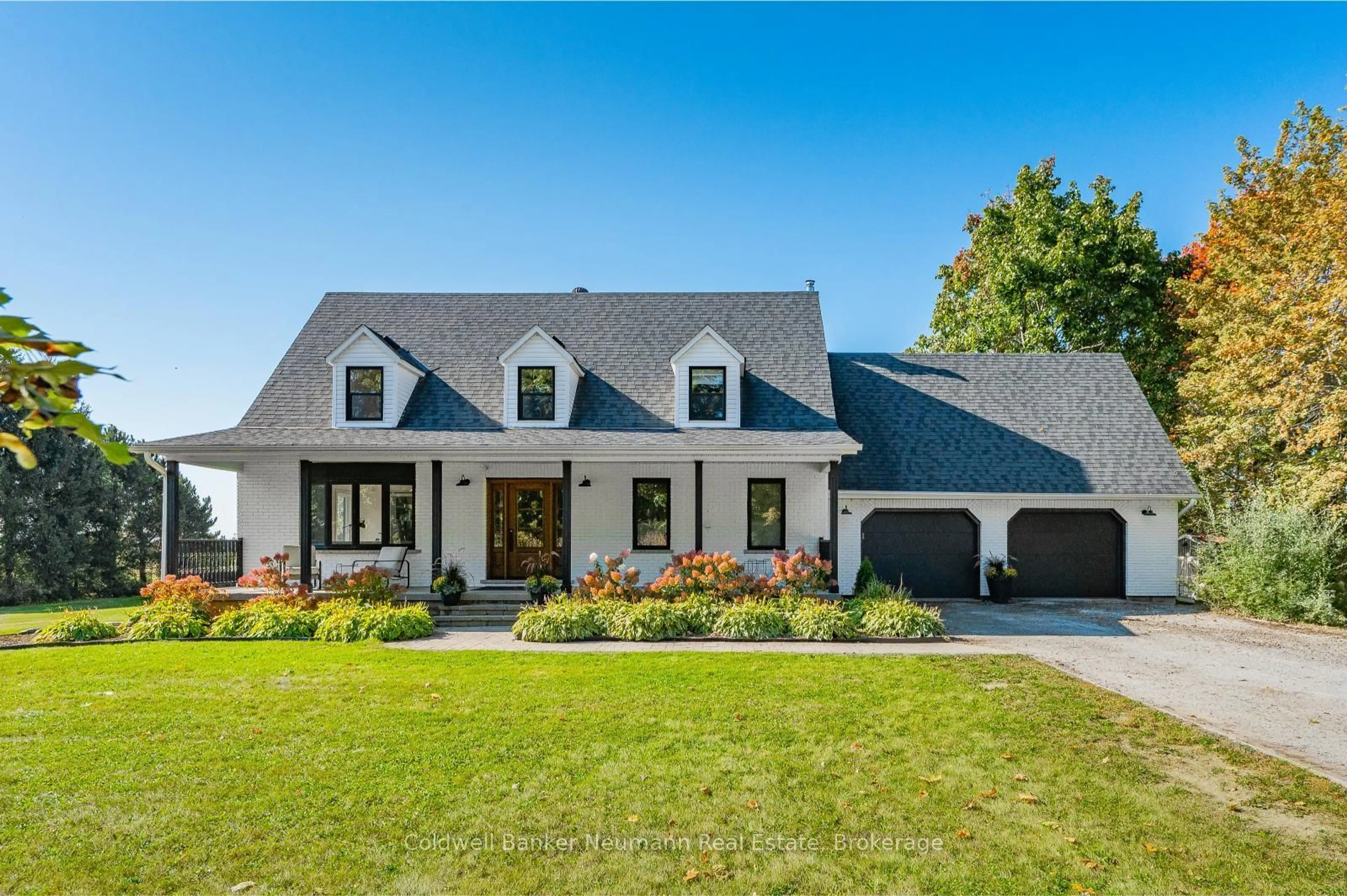 Home with brick exterior material, street for 5458 Sixth Line, Guelph/Eramosa Ontario N0B 2K0