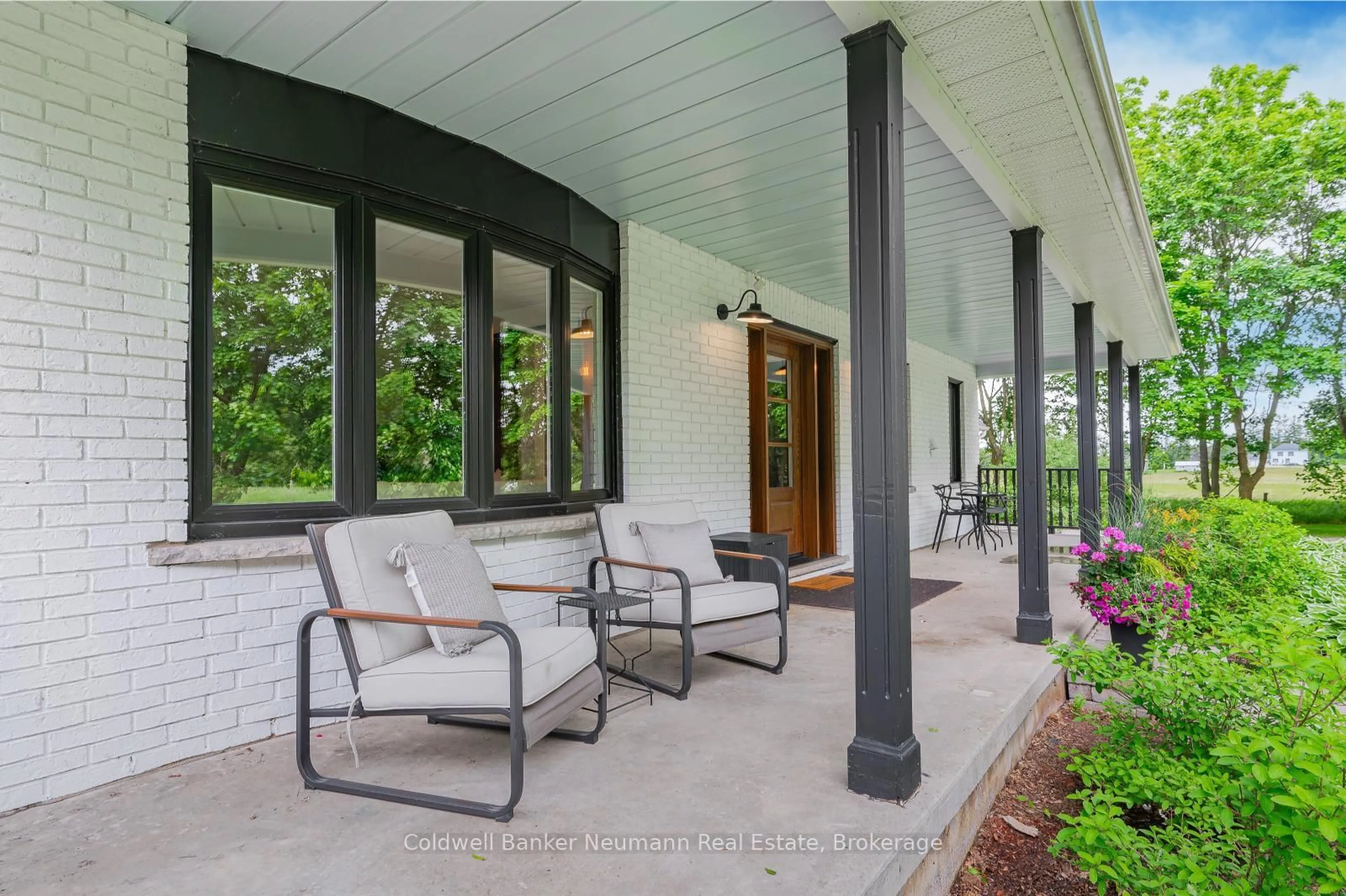 Patio, unknown for 5458 Sixth Line, Guelph/Eramosa Ontario N0B 2K0