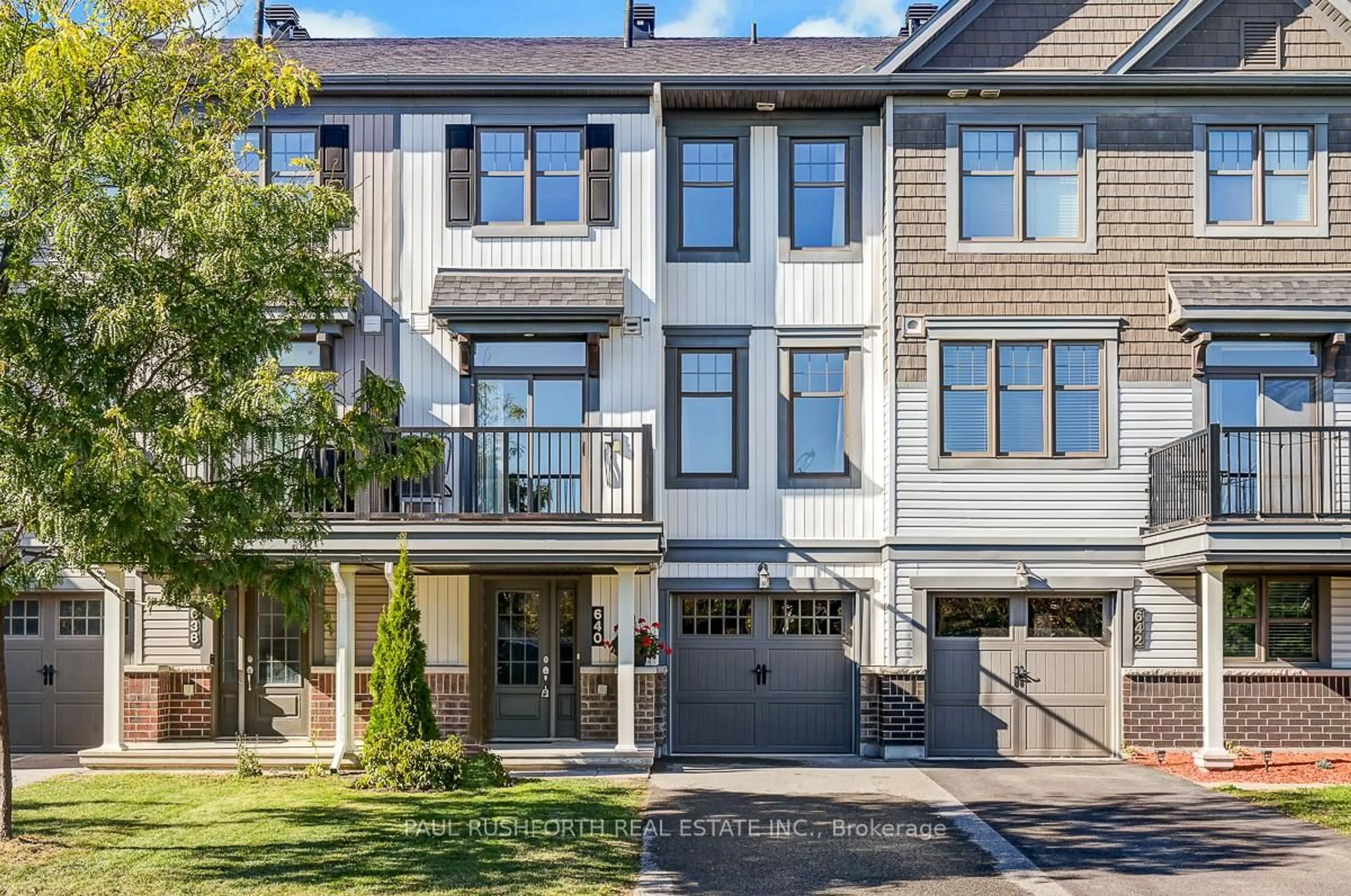Home with brick exterior material, street for 640 Lauraleaf Cres, Ottawa Ontario K2J 6G9
